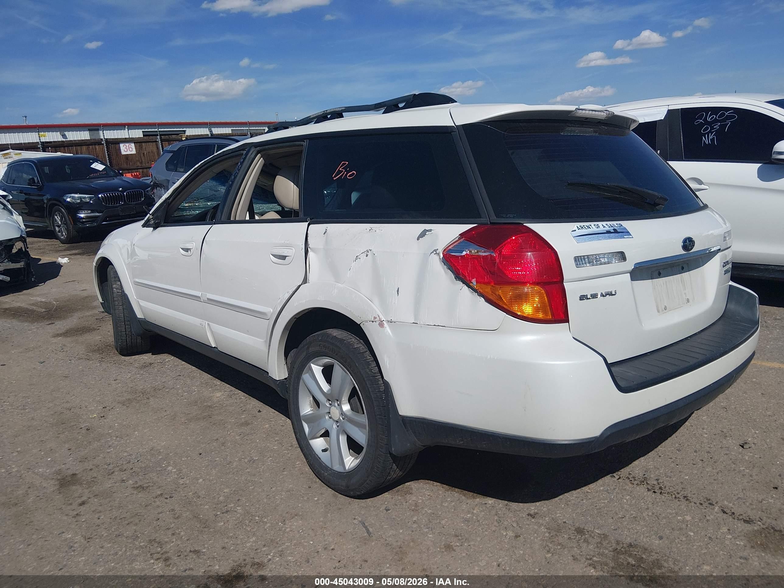 2007 Subaru Outback 2.5xt Limited Белый vin: 4S4BP63C676304613