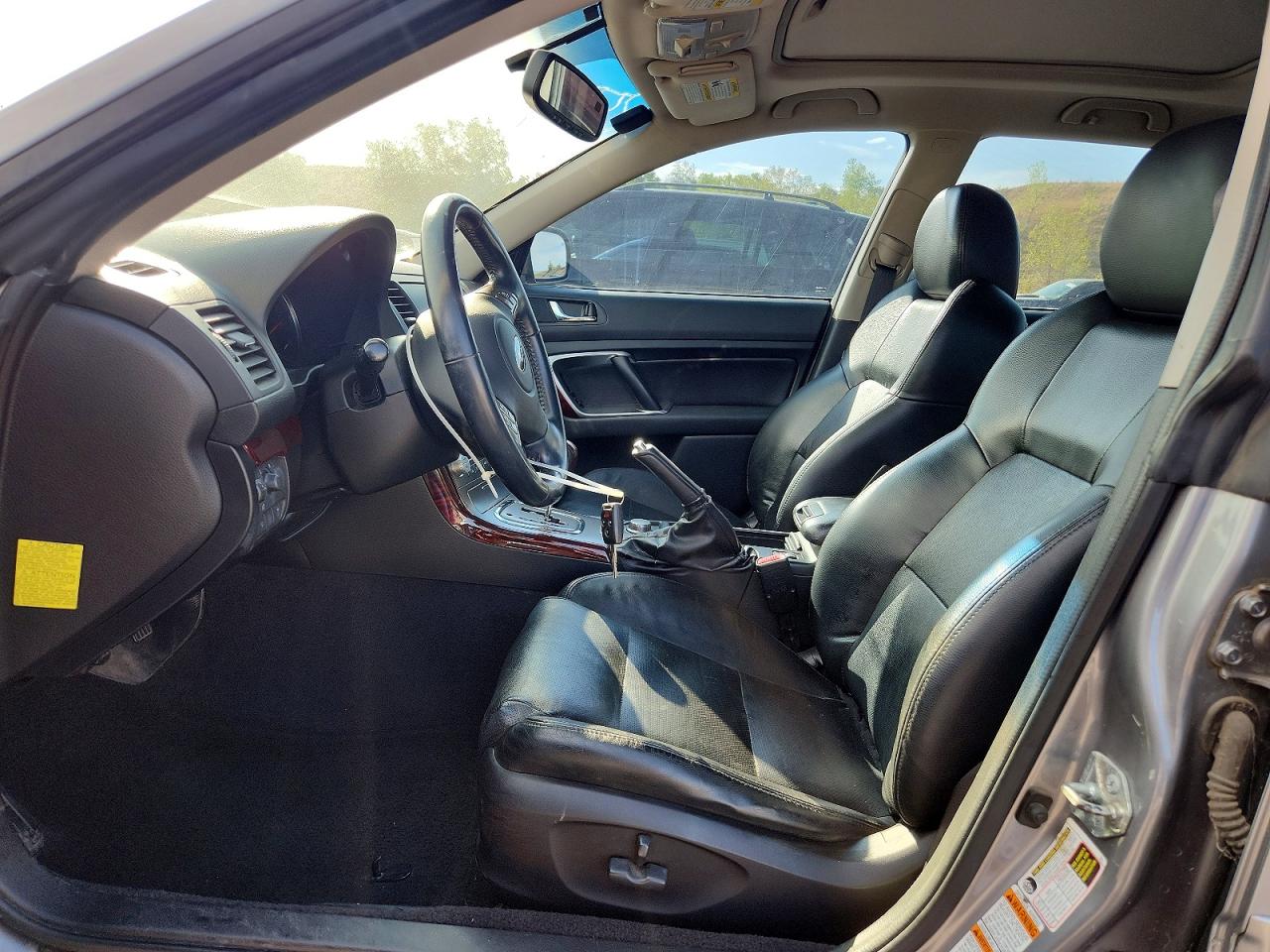 2008 Subaru Outback 2.5xt Limited Silver vin: 4S4BP63C884301323