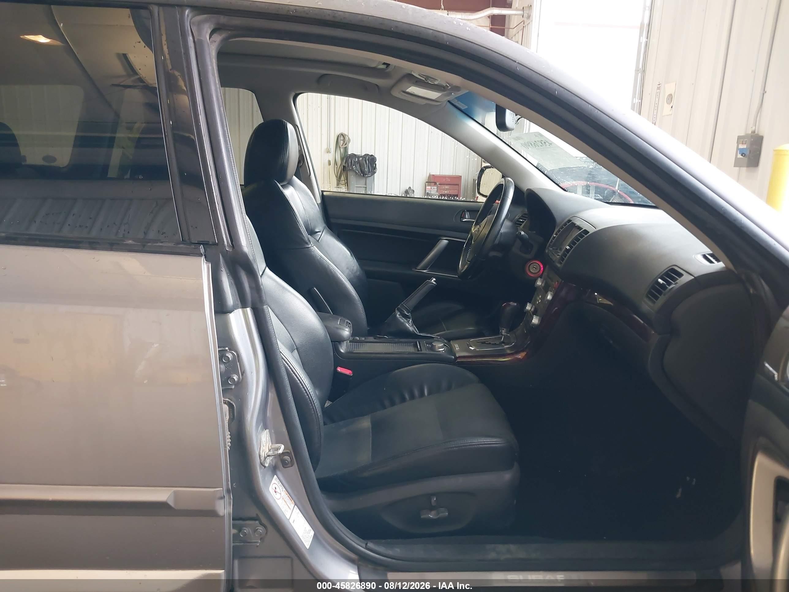 2009 Subaru Outback 2.5xt Limited Серебряный vin: 4S4BP63C994319475