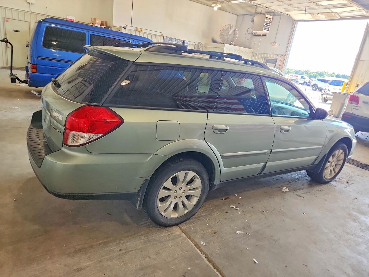 2009 Subaru Outback 2.5i Limited Green vin: 4S4BP66C097314322