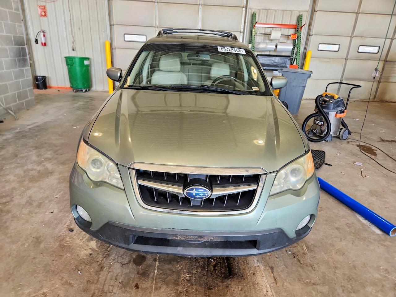 2009 Subaru Outback 2.5i Limited Green vin: 4S4BP66C097314322