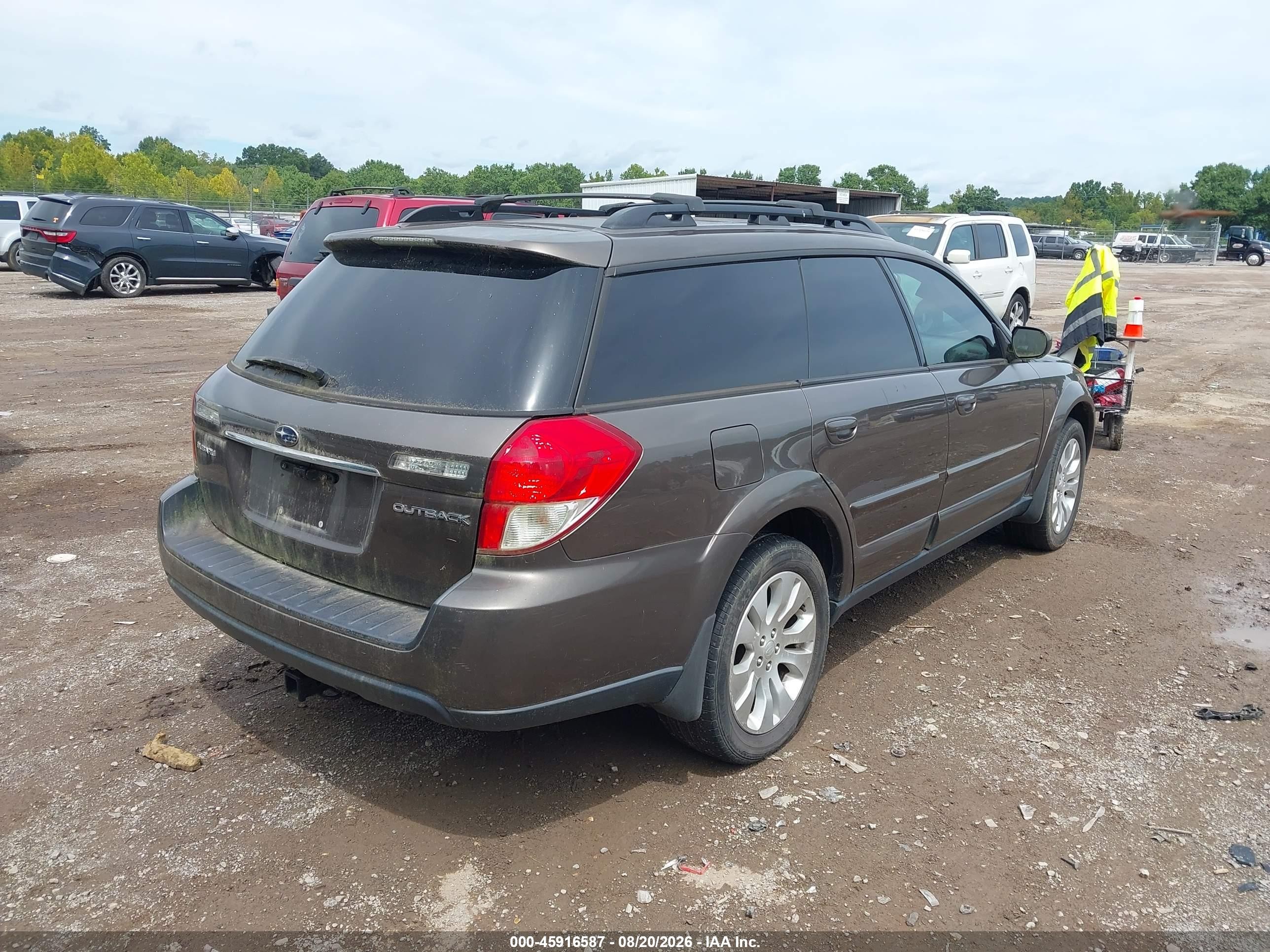 2009 Subaru Outback 2.5i Limited Brown vin: 4S4BP66C197327080