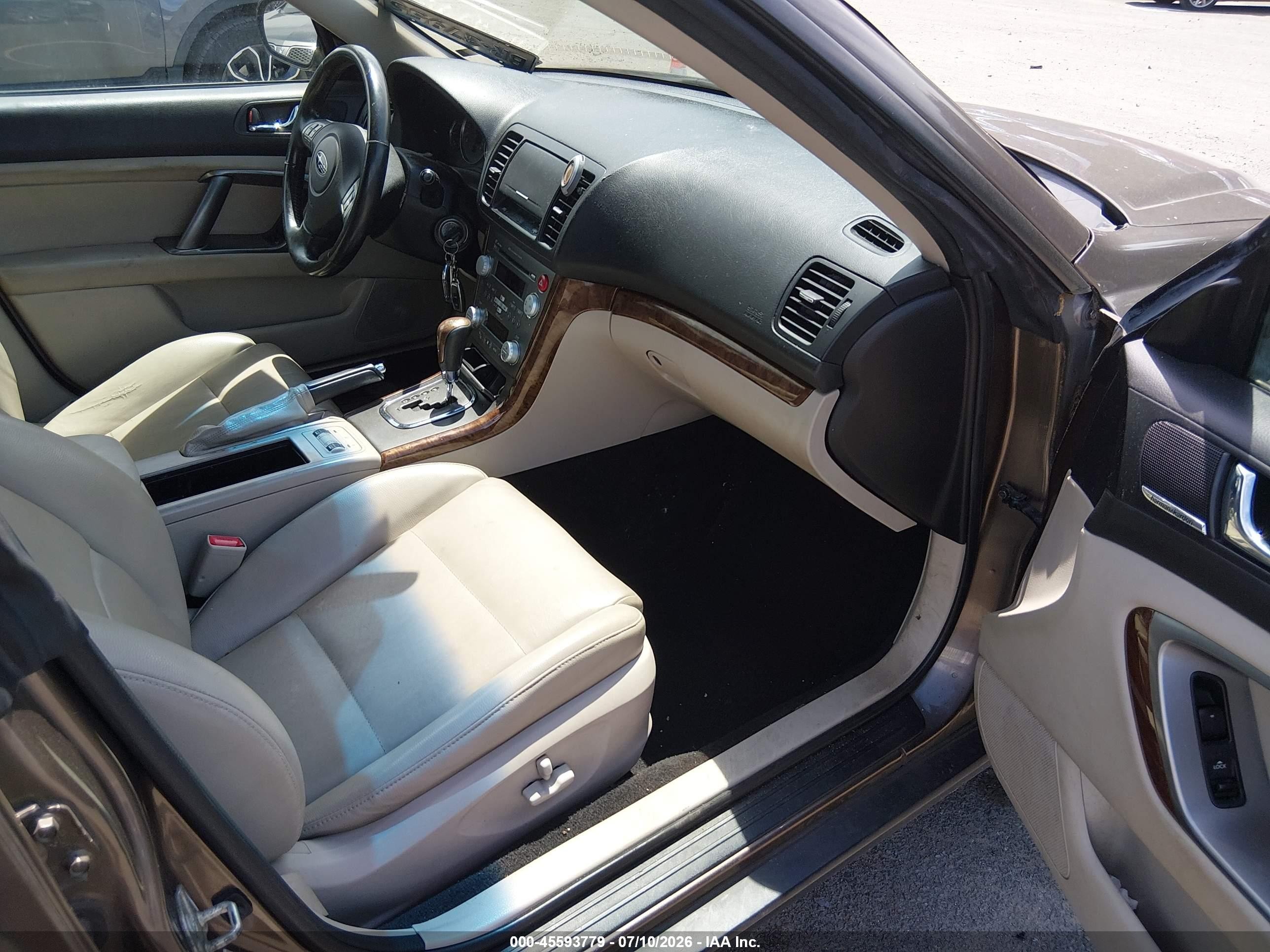 2009 Subaru Outback 2.5i Limited Brown vin: 4S4BP66C197344817