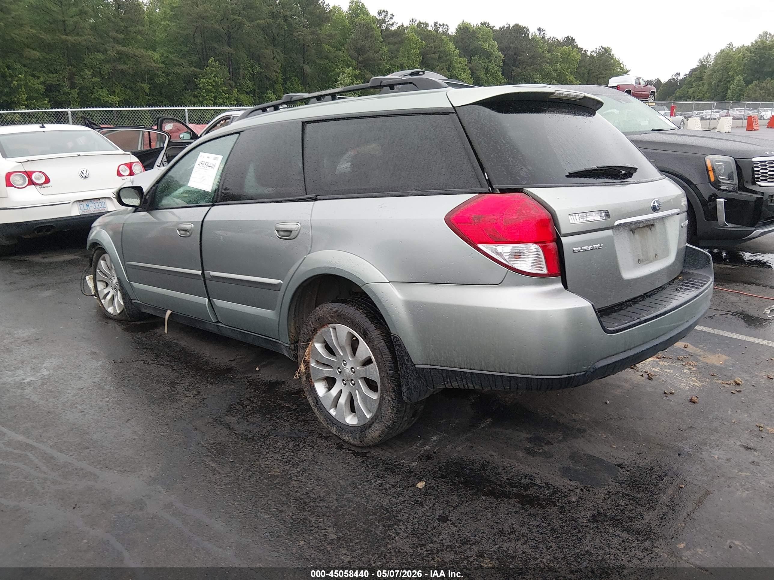 2009 Subaru Outback 2.5i Limited Silver vin: 4S4BP66C397325010