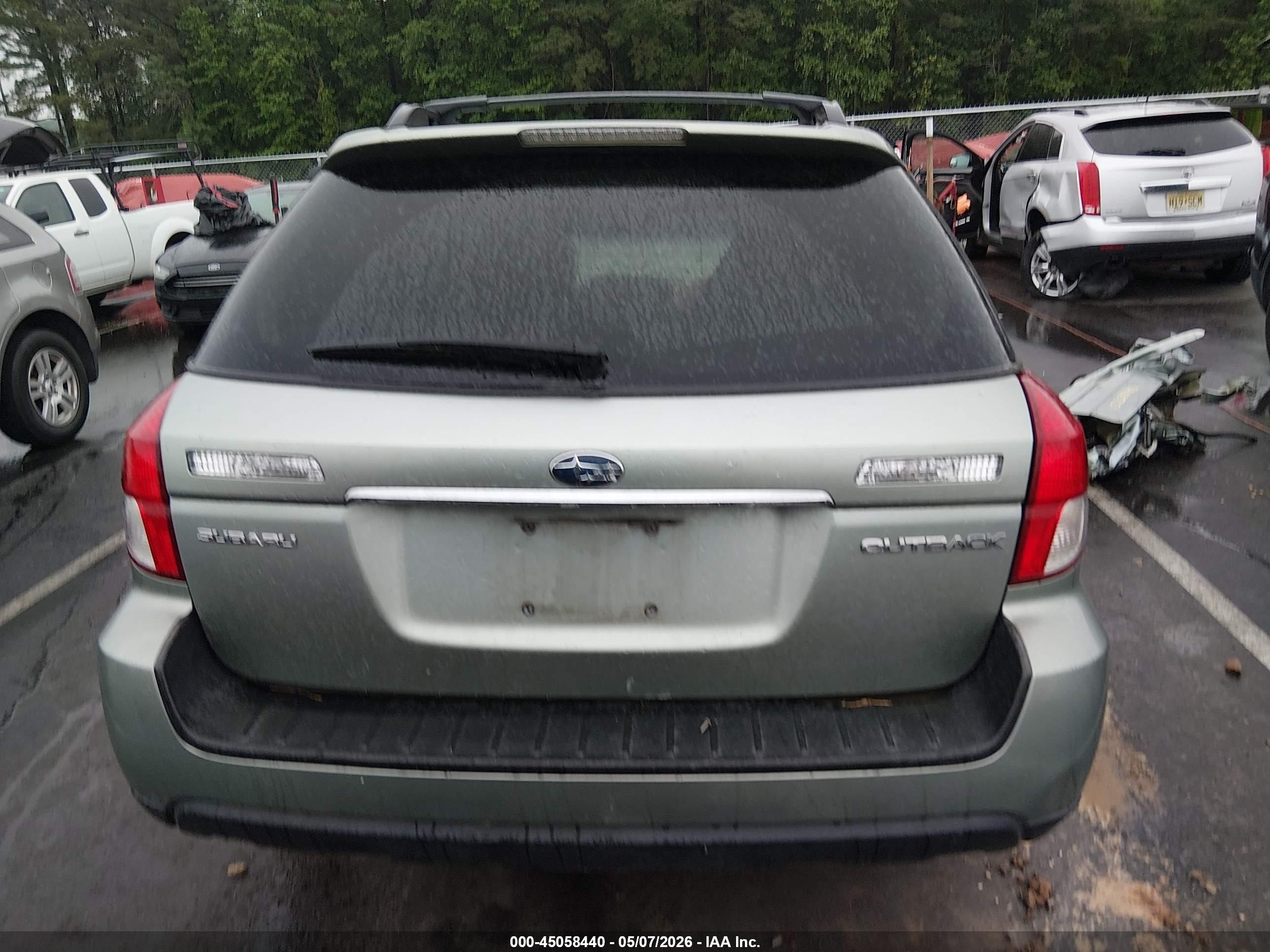 2009 Subaru Outback 2.5i Limited Silver vin: 4S4BP66C397325010