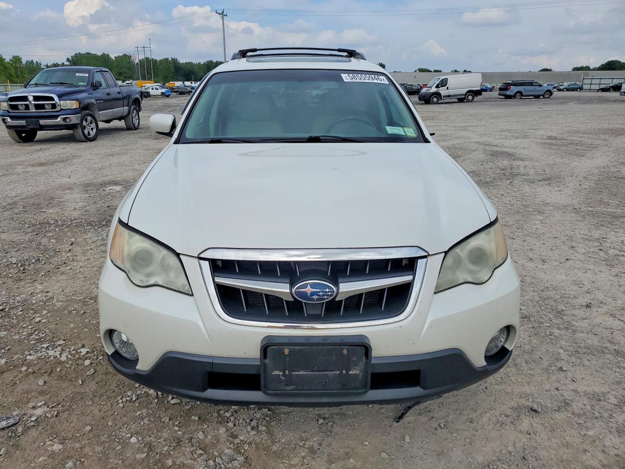 2009 Subaru Outback 2.5i Limited Белый vin: 4S4BP66C697346367