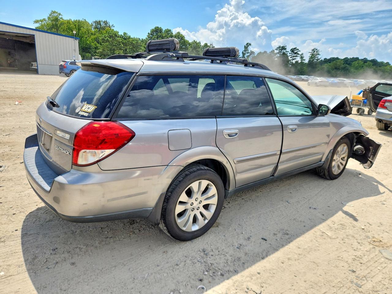 2009 Subaru Outback 2.5i Limited Silver vin: 4S4BP66C797341128