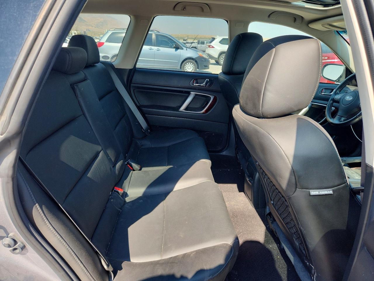 2009 Subaru Outback 2.5i Limited Серебряный vin: 4S4BP66C897339680