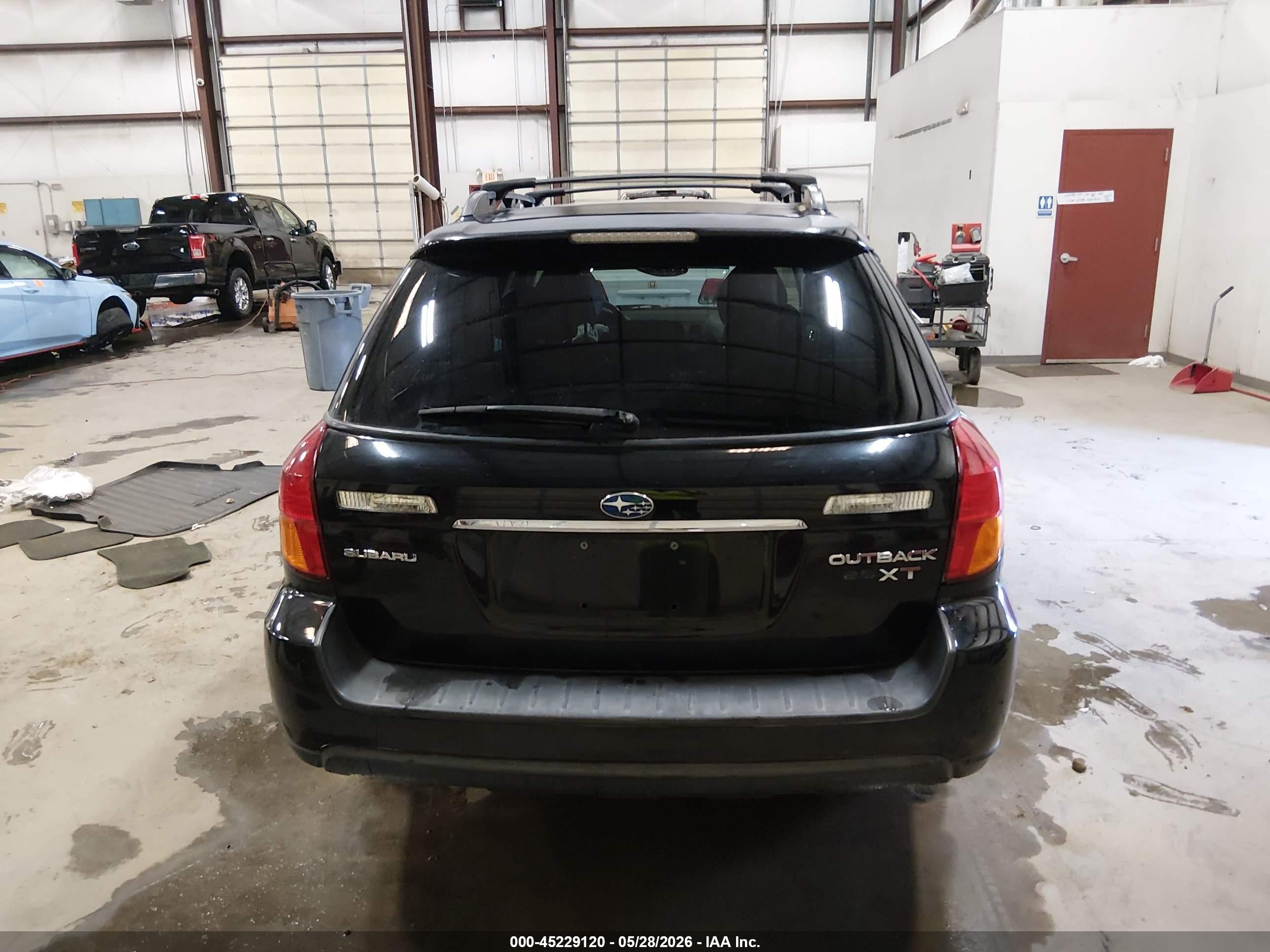 2005 Subaru Outback 2.5xt Limited Black vin: 4S4BP67C054320406