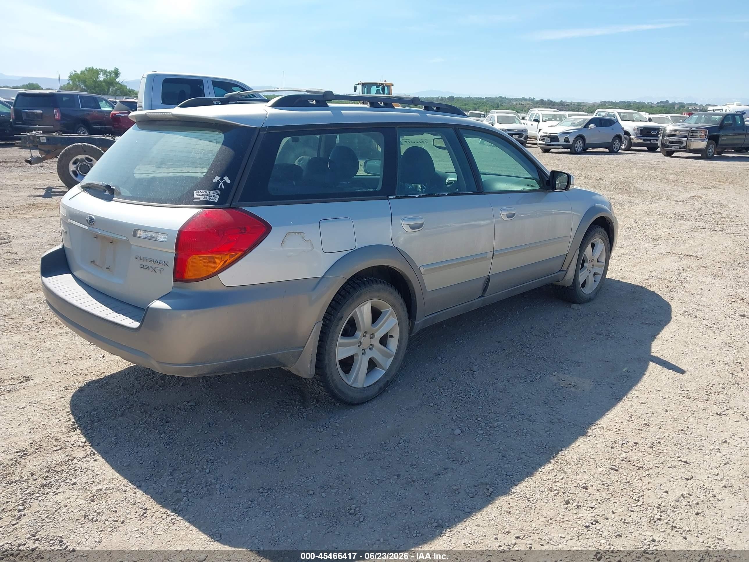 2005 Subaru Outback 2.5xt Limited Silver vin: 4S4BP67C354331061
