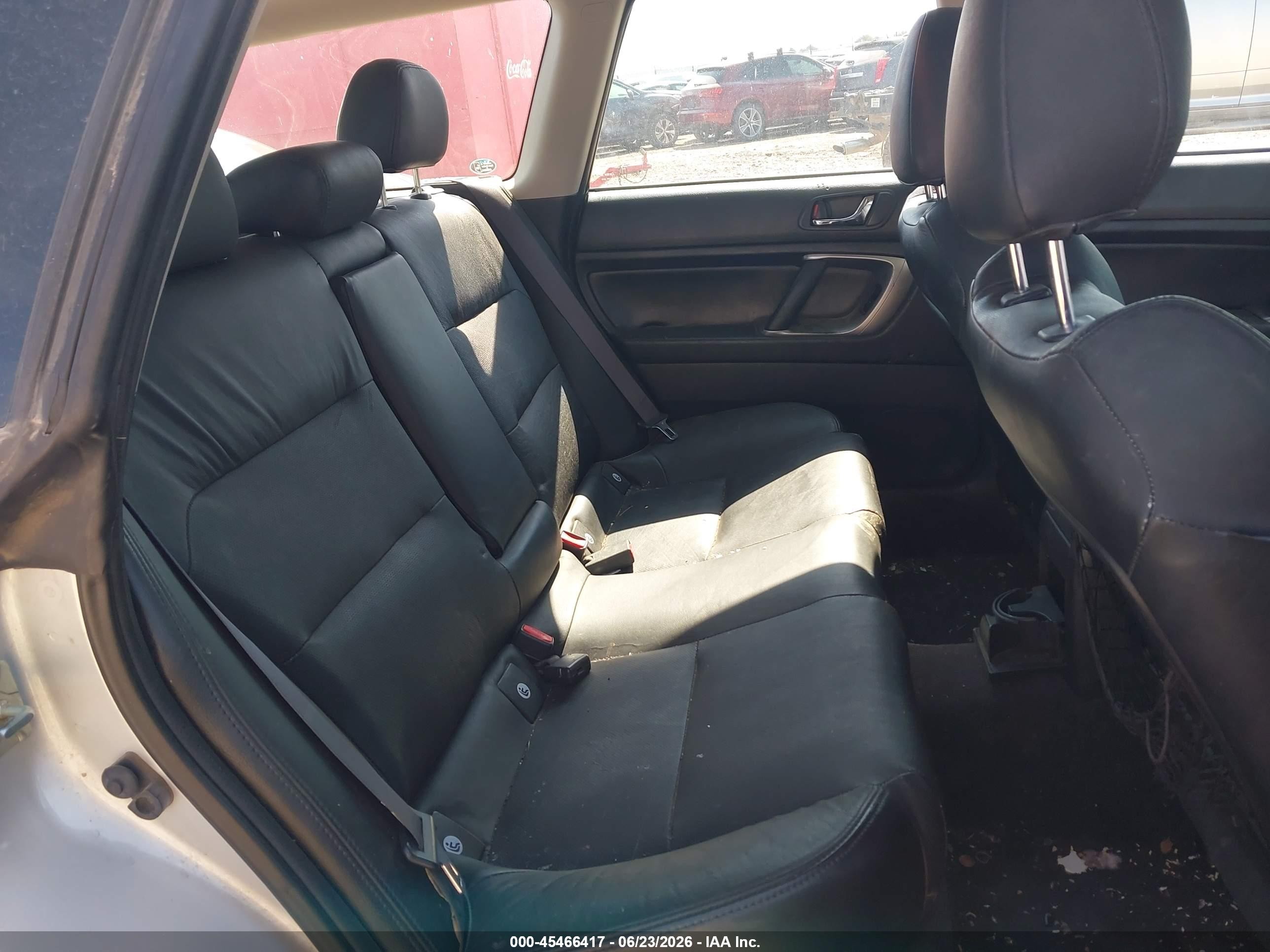 2005 Subaru Outback 2.5xt Limited Silver vin: 4S4BP67C354331061