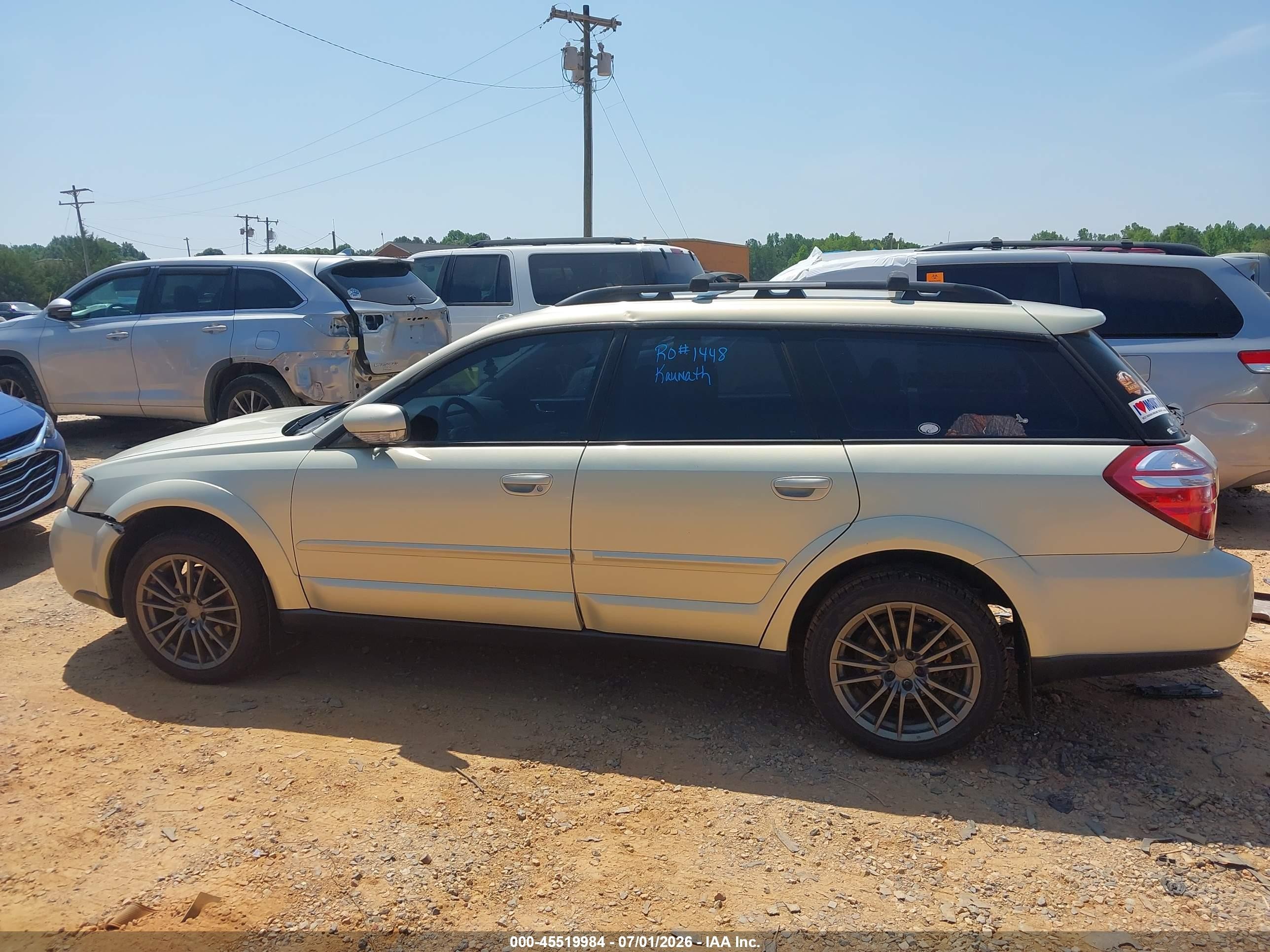 2005 Subaru Outback 2.5xt Limited Tan vin: 4S4BP67C354373214