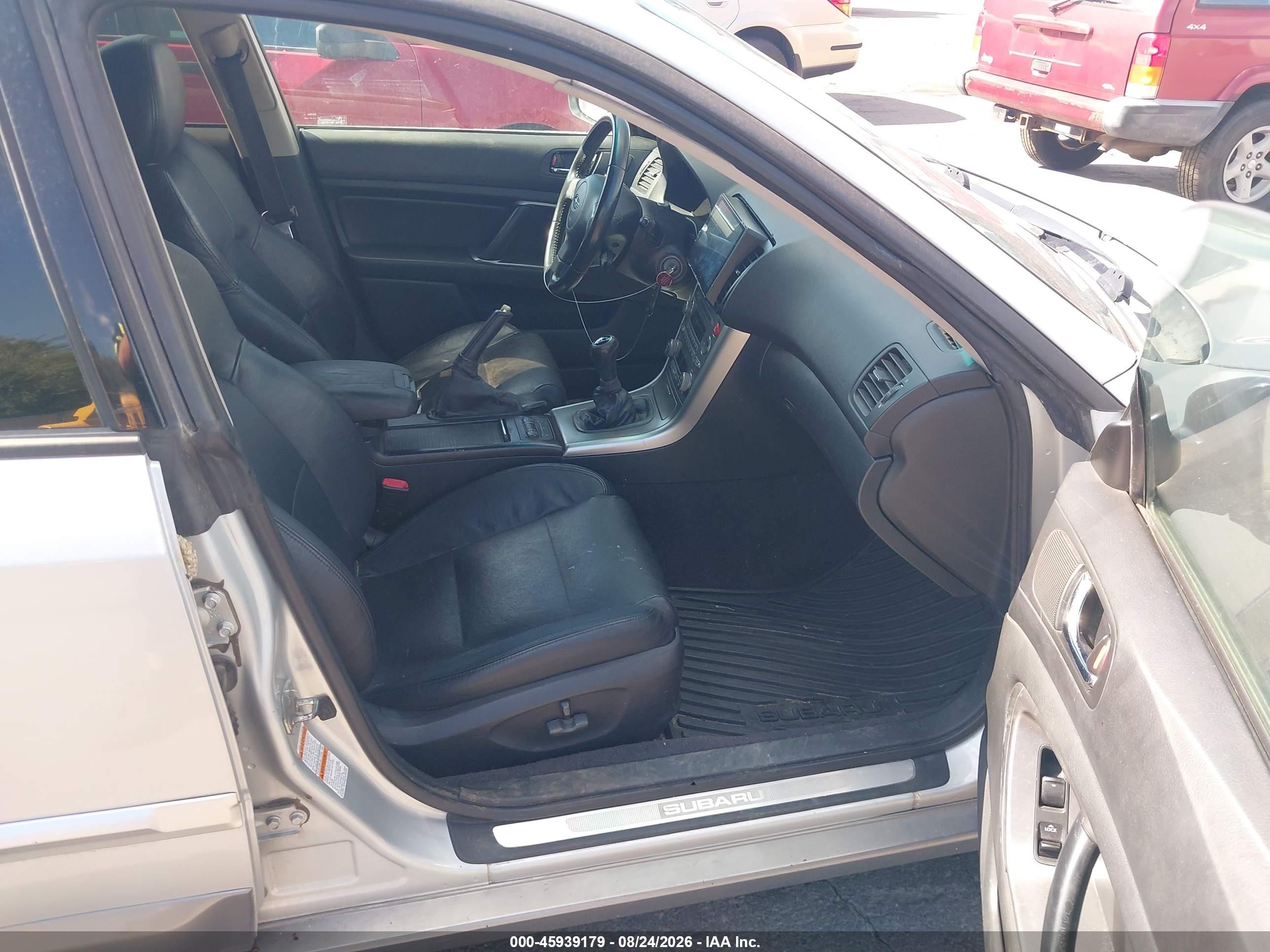 2006 Subaru Legacy Outback 2.5 Xt Limited Silver vin: 4S4BP67C466356976