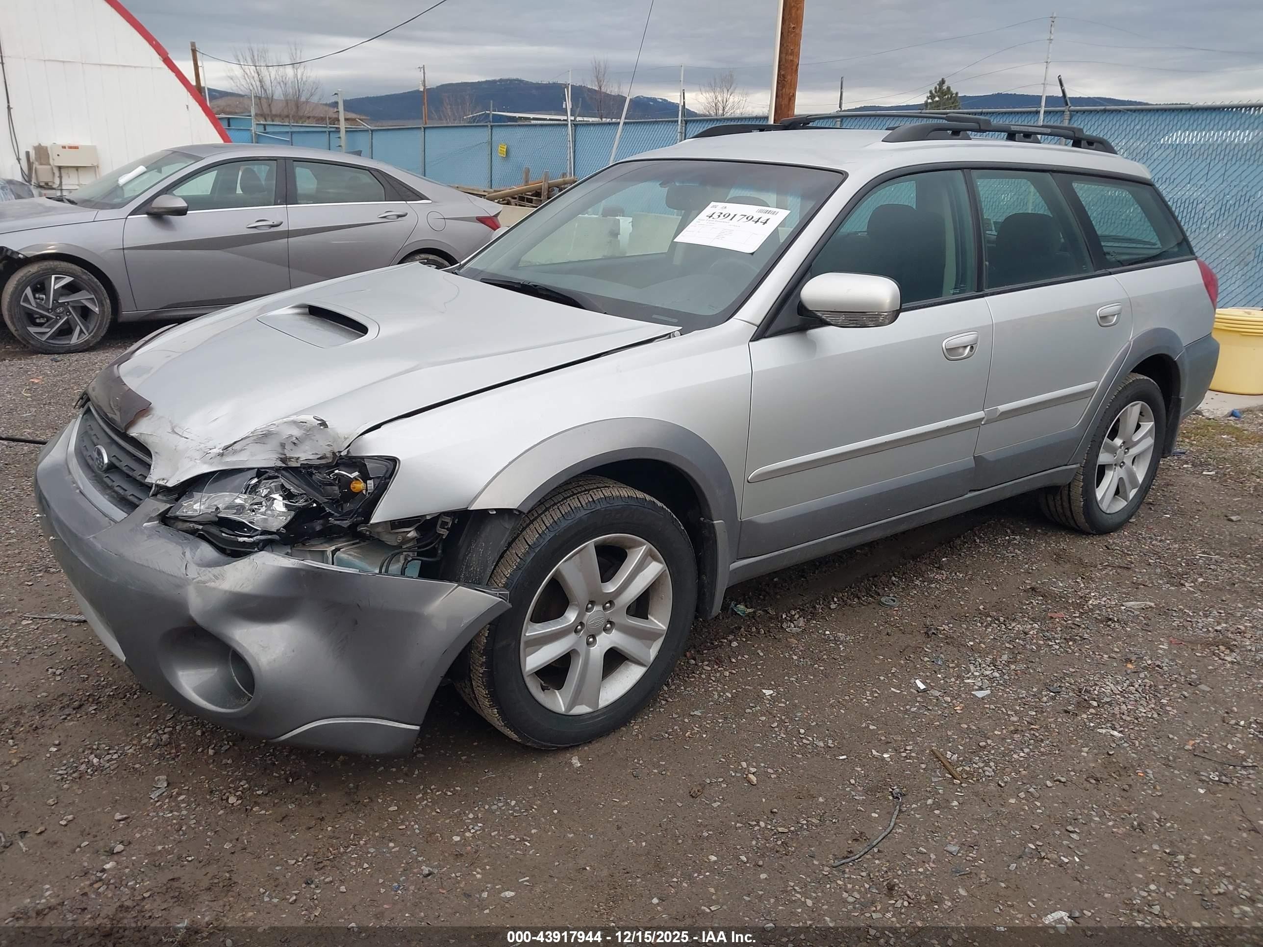 2006 Subaru Outback 2.5xt Silver vin: 4S4BP68C564322037