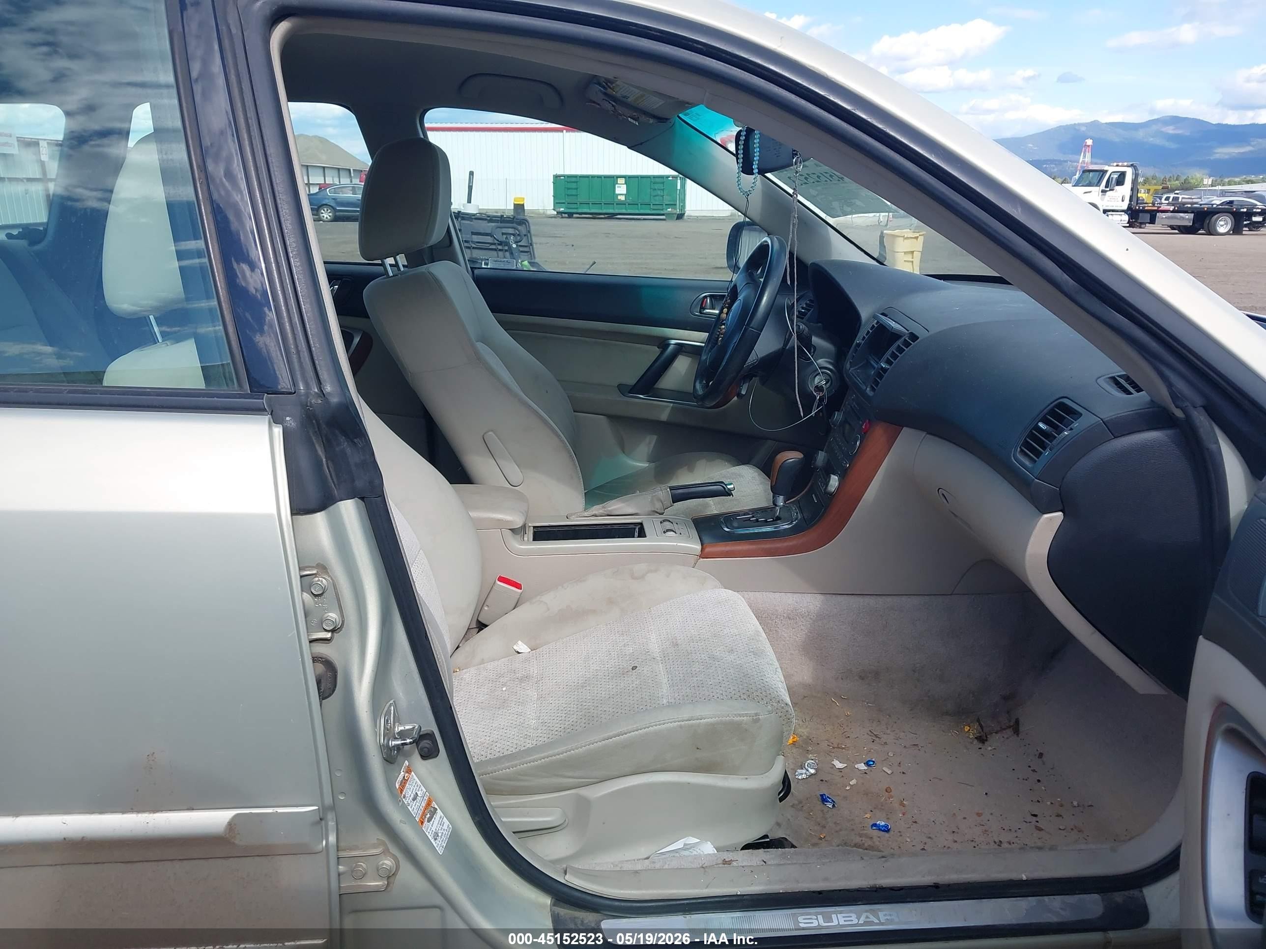 2006 Subaru Outback 3.0r Champagne vin: 4S4BP84C564355525