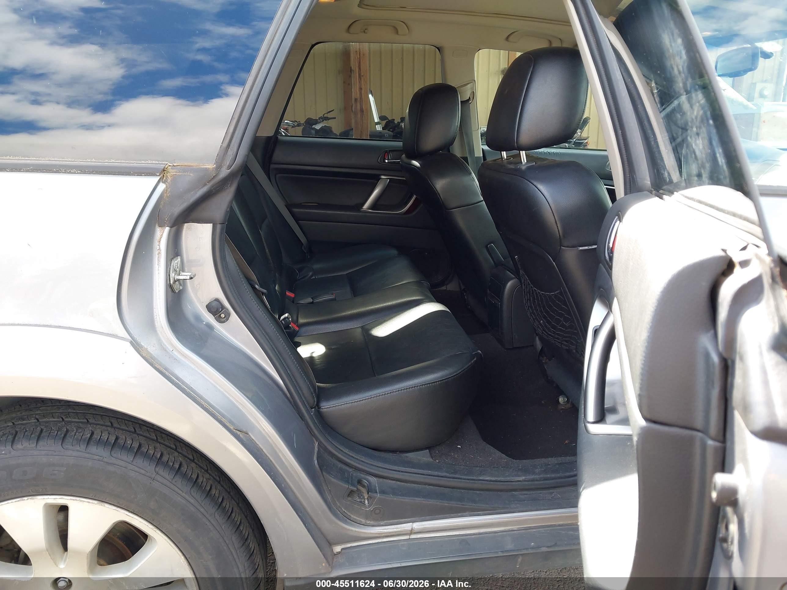2009 Subaru Outback 3.0r Limited Silver vin: 4S4BP85C094328915