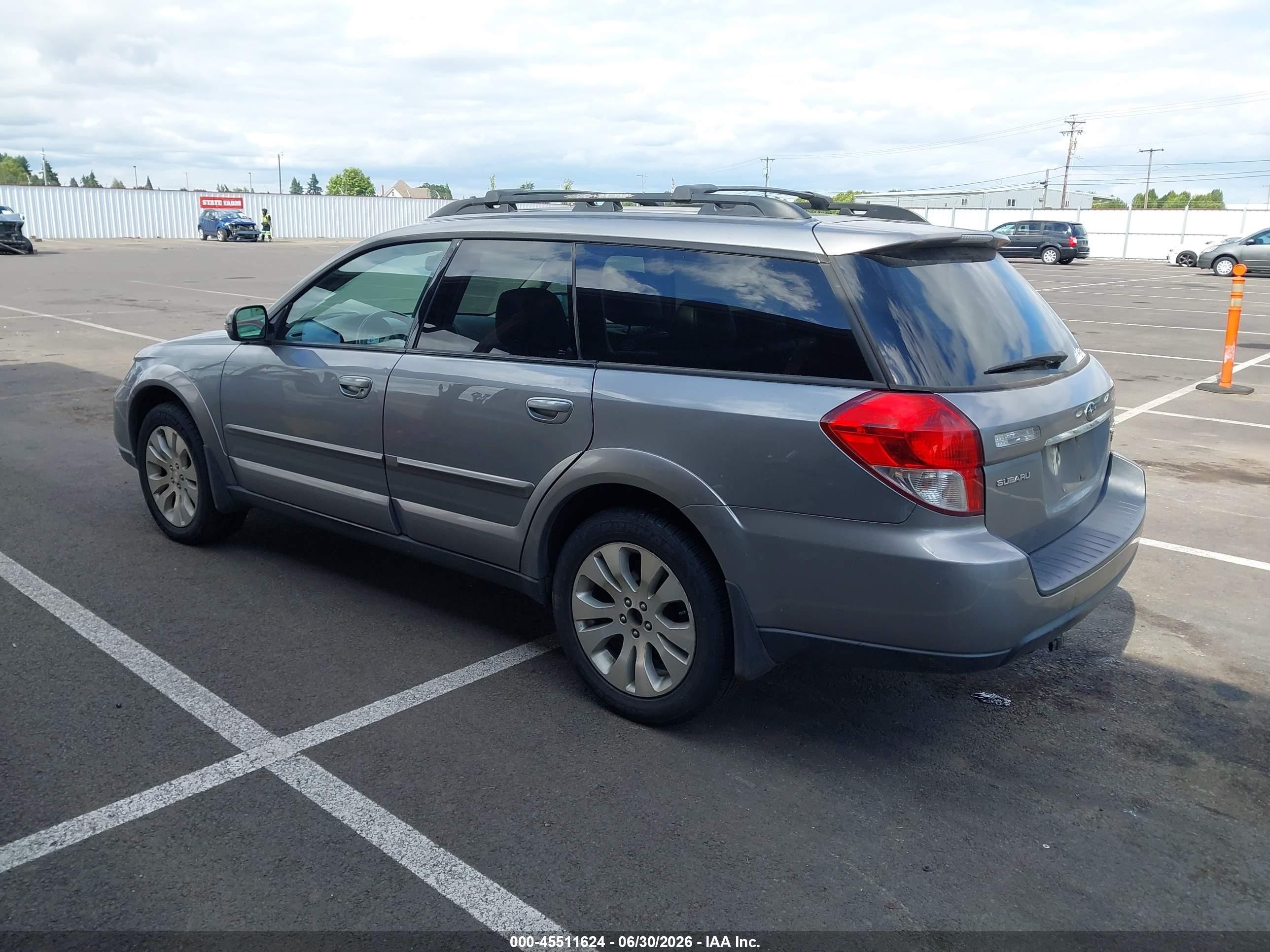 2009 Subaru Outback 3.0r Limited Silver vin: 4S4BP85C094328915