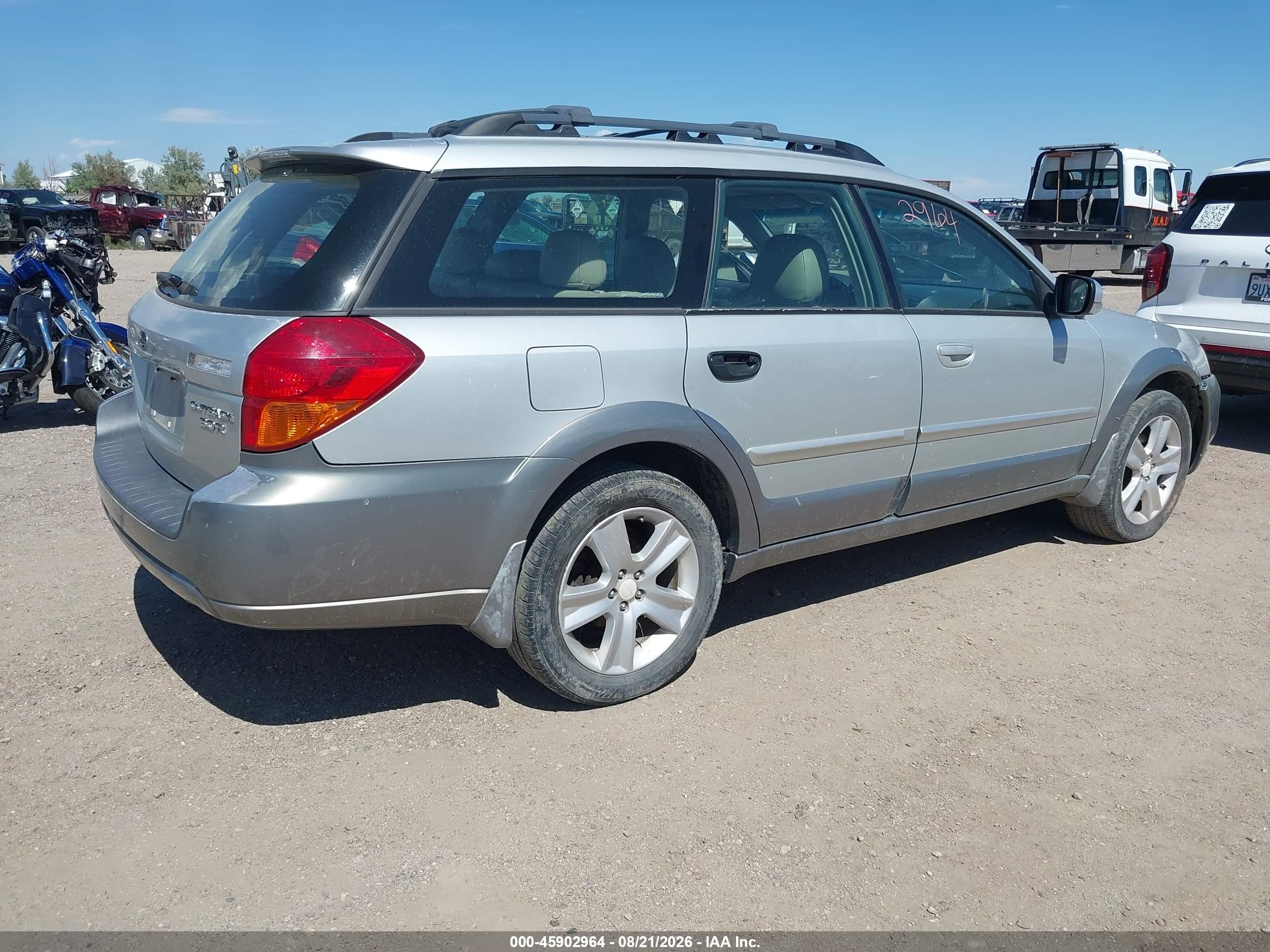 2005 Subaru Legacy Outback H6 R Vdc Silver vin: 4S4BP85C654364408