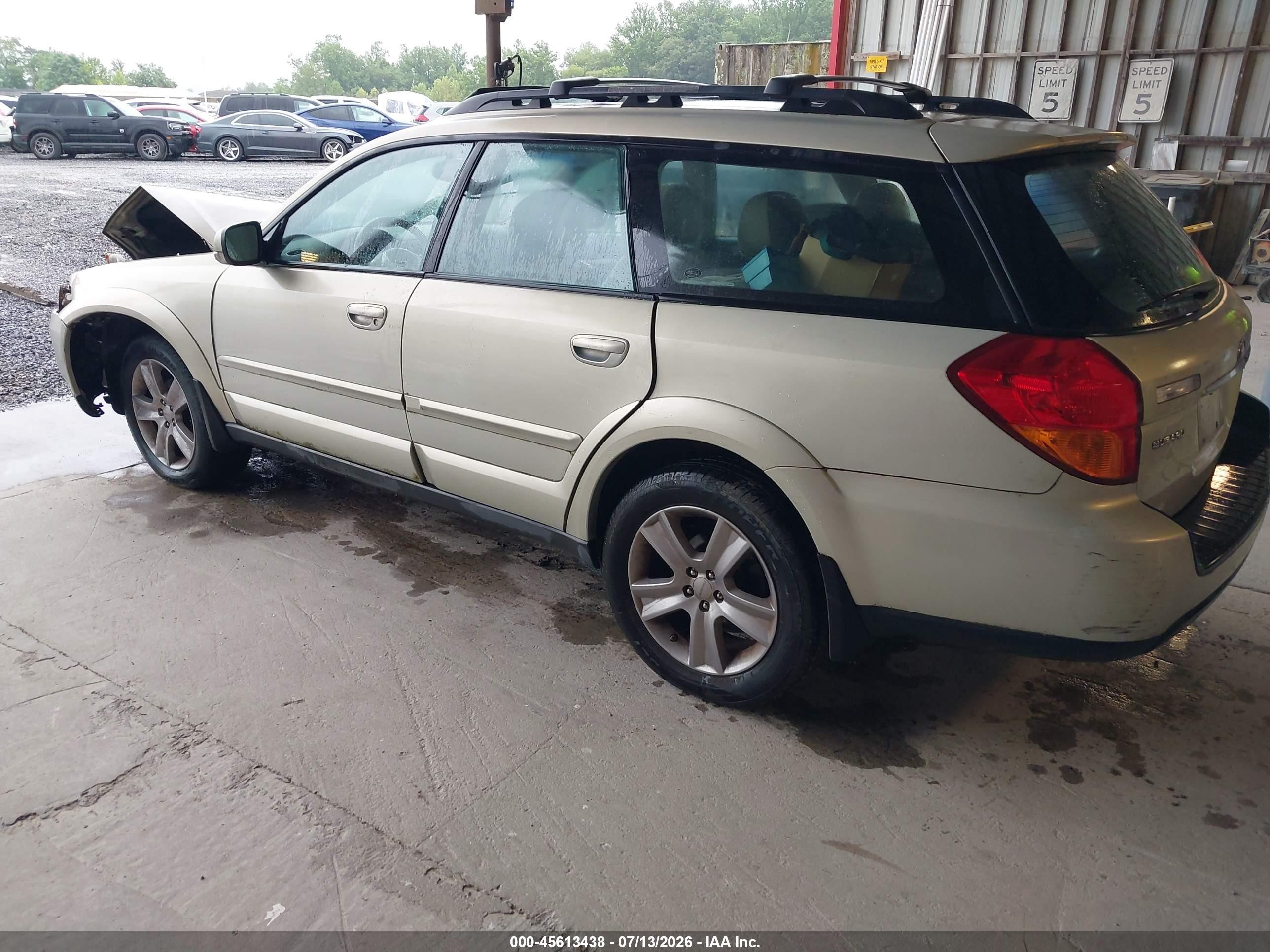 2005 Subaru Outback 3.0r L.l. Bean Edition Gold vin: 4S4BP86C054322282