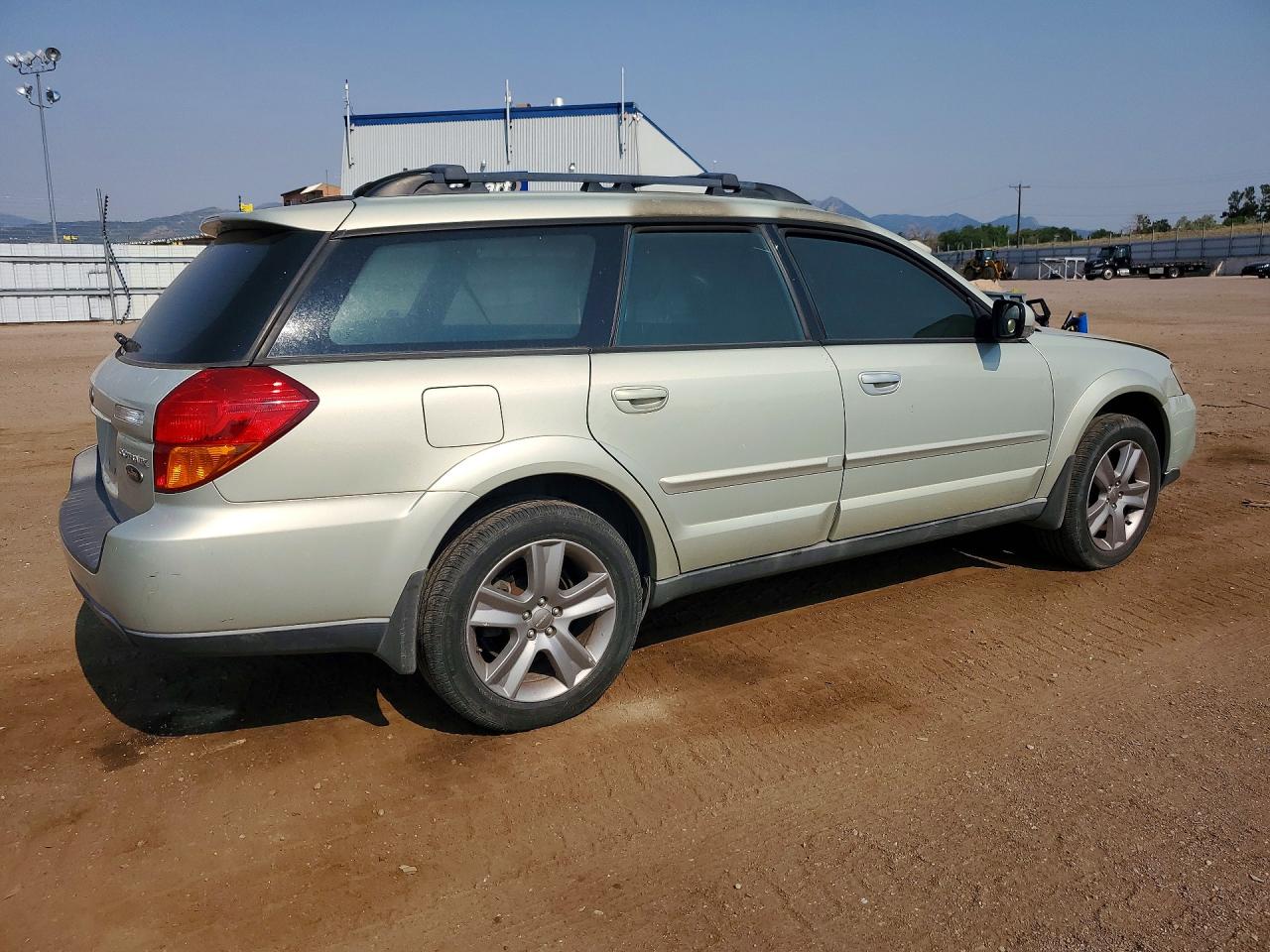 2005 Subaru Outback Outback H6 R Ll Bean Gold vin: 4S4BP86C054379727