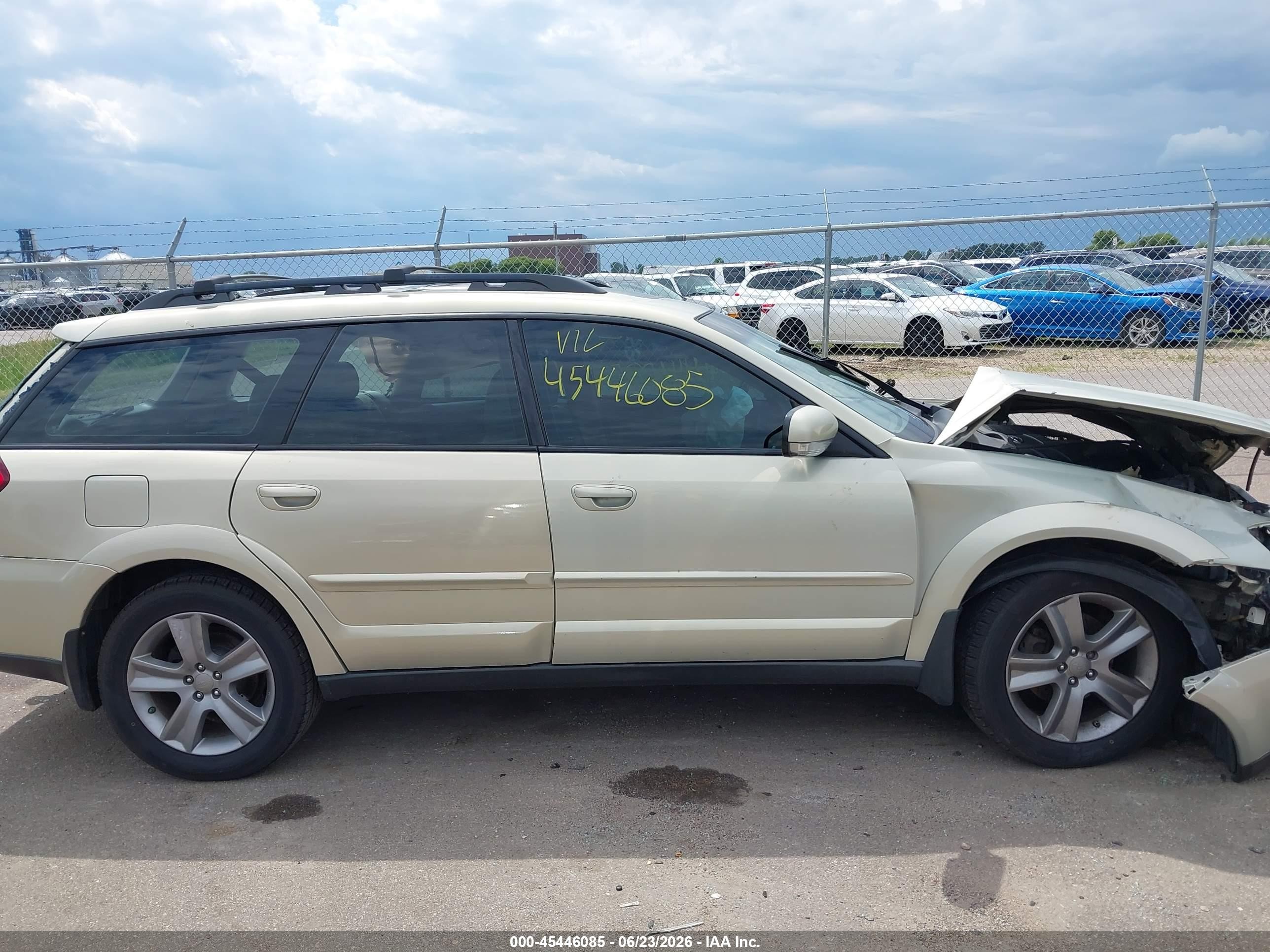 2006 Subaru Outback 3.0r L.l. Bean Edition Gold vin: 4S4BP86C064352688