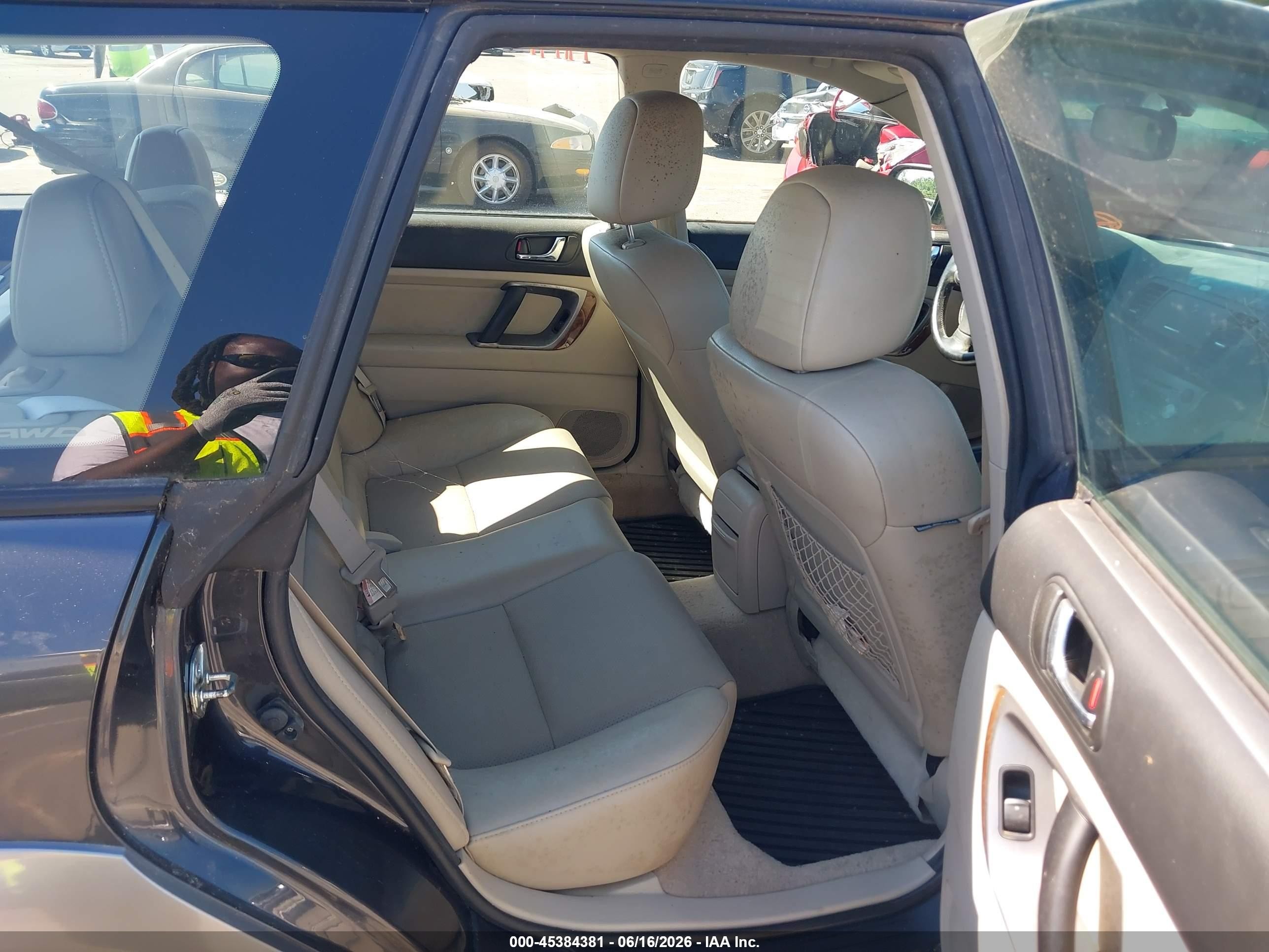 2008 Subaru Outback 3.0r L.l. Bean Edition/3.0r Ll Bean W/nav Tan vin: 4S4BP86C084351821