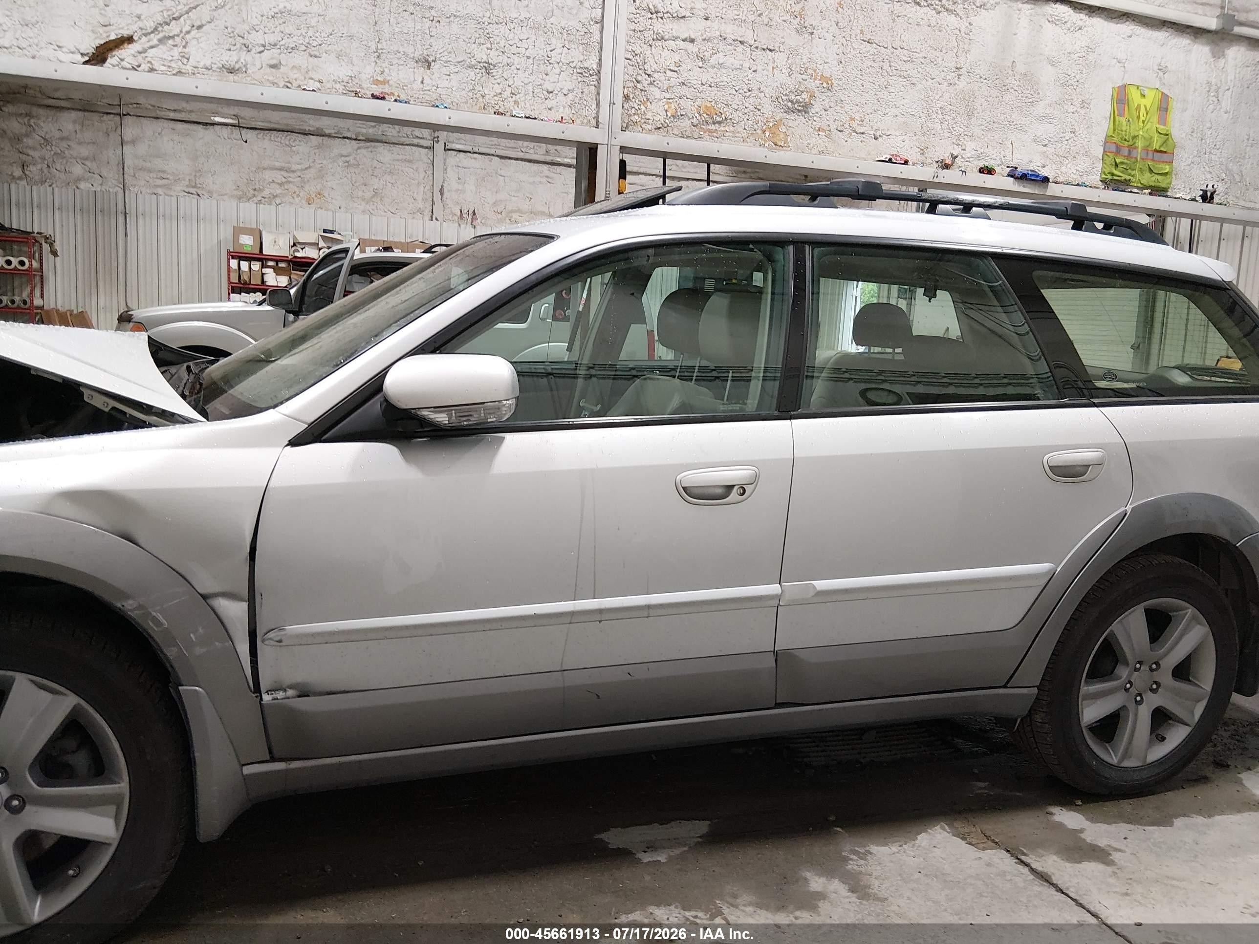 2005 Subaru Outback 3.0r L.l. Bean Edition Beige vin: 4S4BP86C154378506