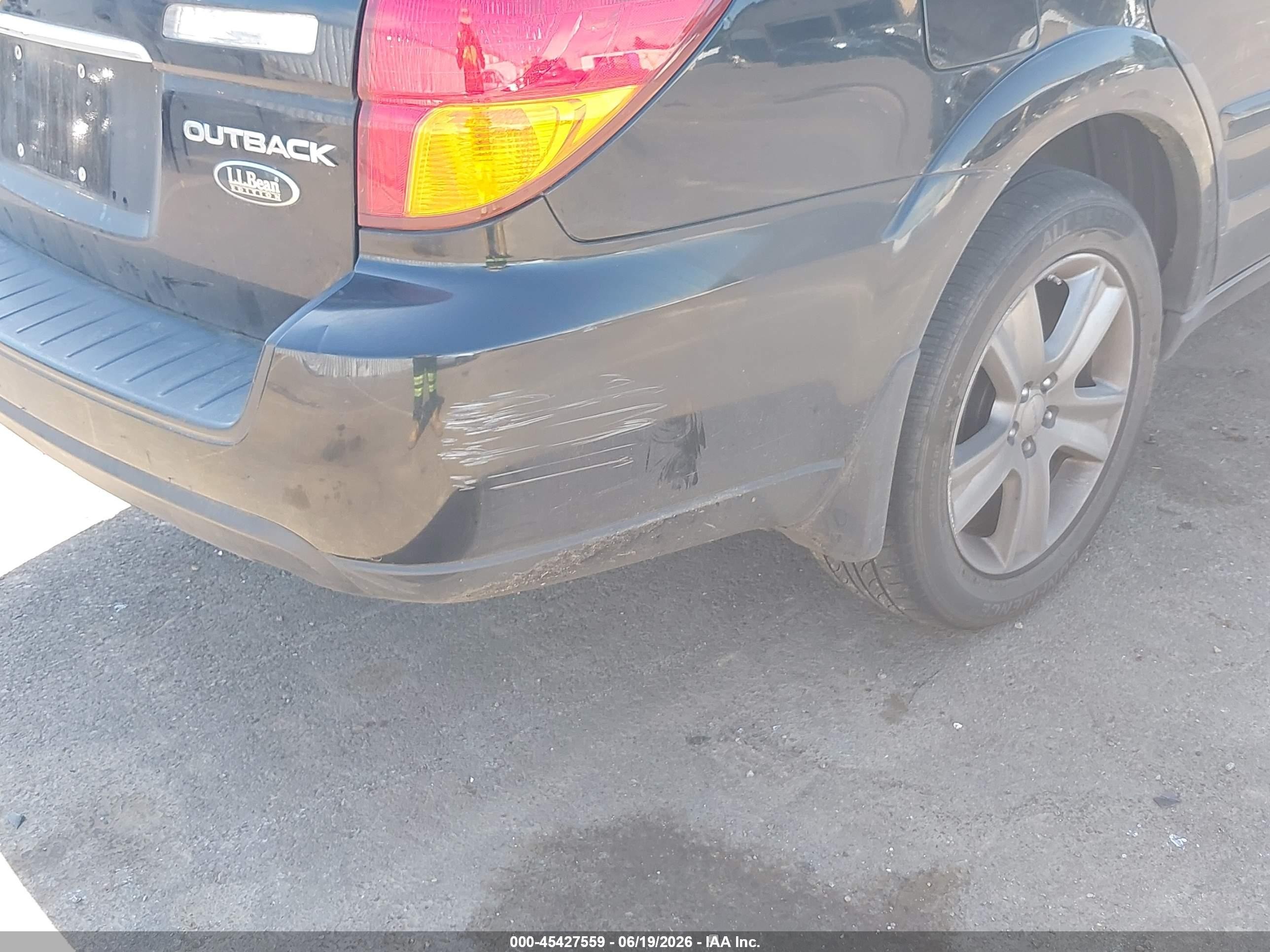 2005 Subaru Outback 3.0r L.l. Bean Edition Black vin: 4S4BP86C454317182