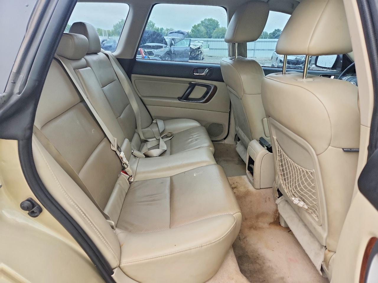 2008 Subaru Outback 3.0r Ll Bean Gold vin: 4S4BP86C484350512
