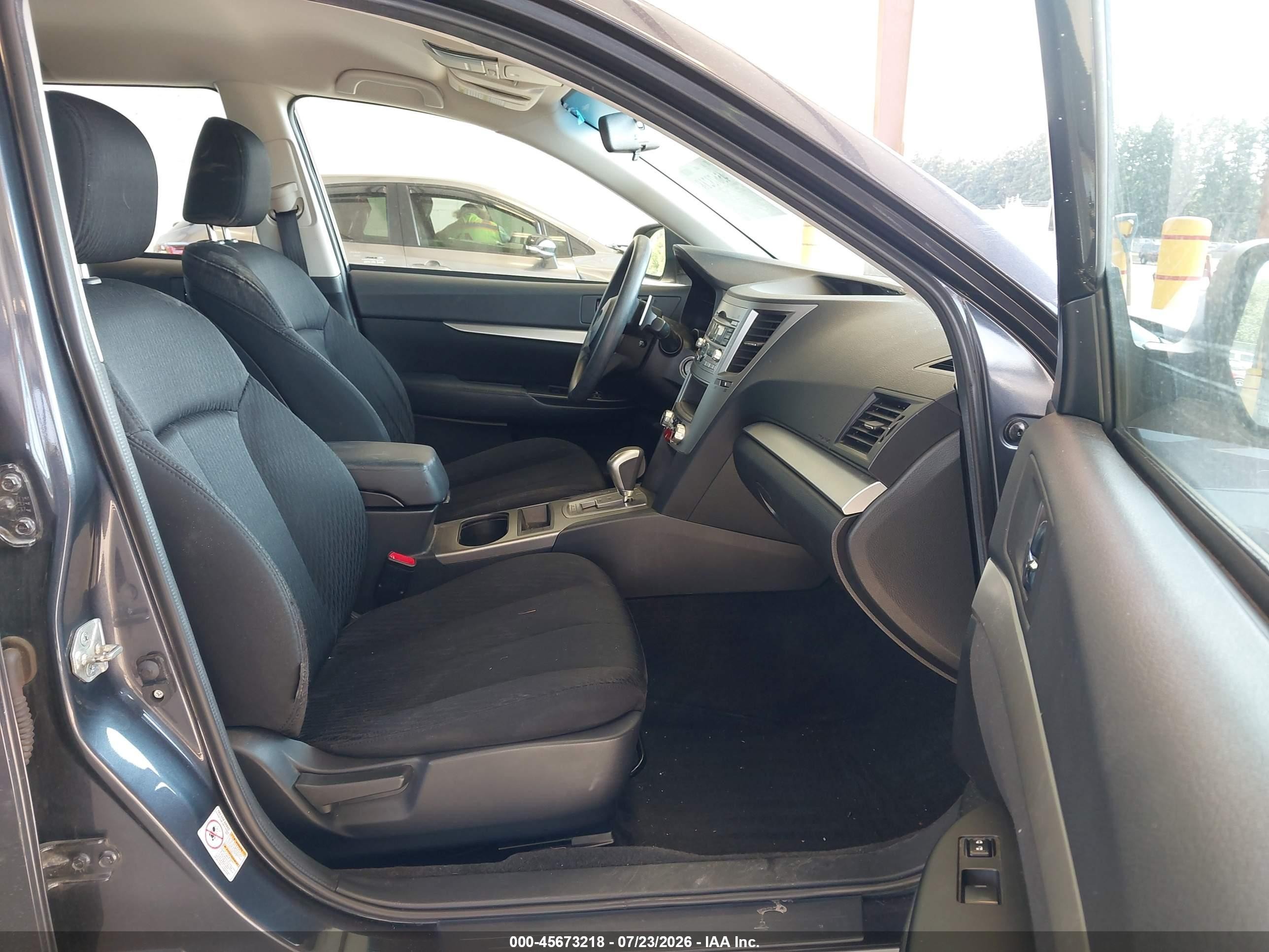 2011 Subaru Outback 2.5i Gray vin: 4S4BRBAC0B3340359