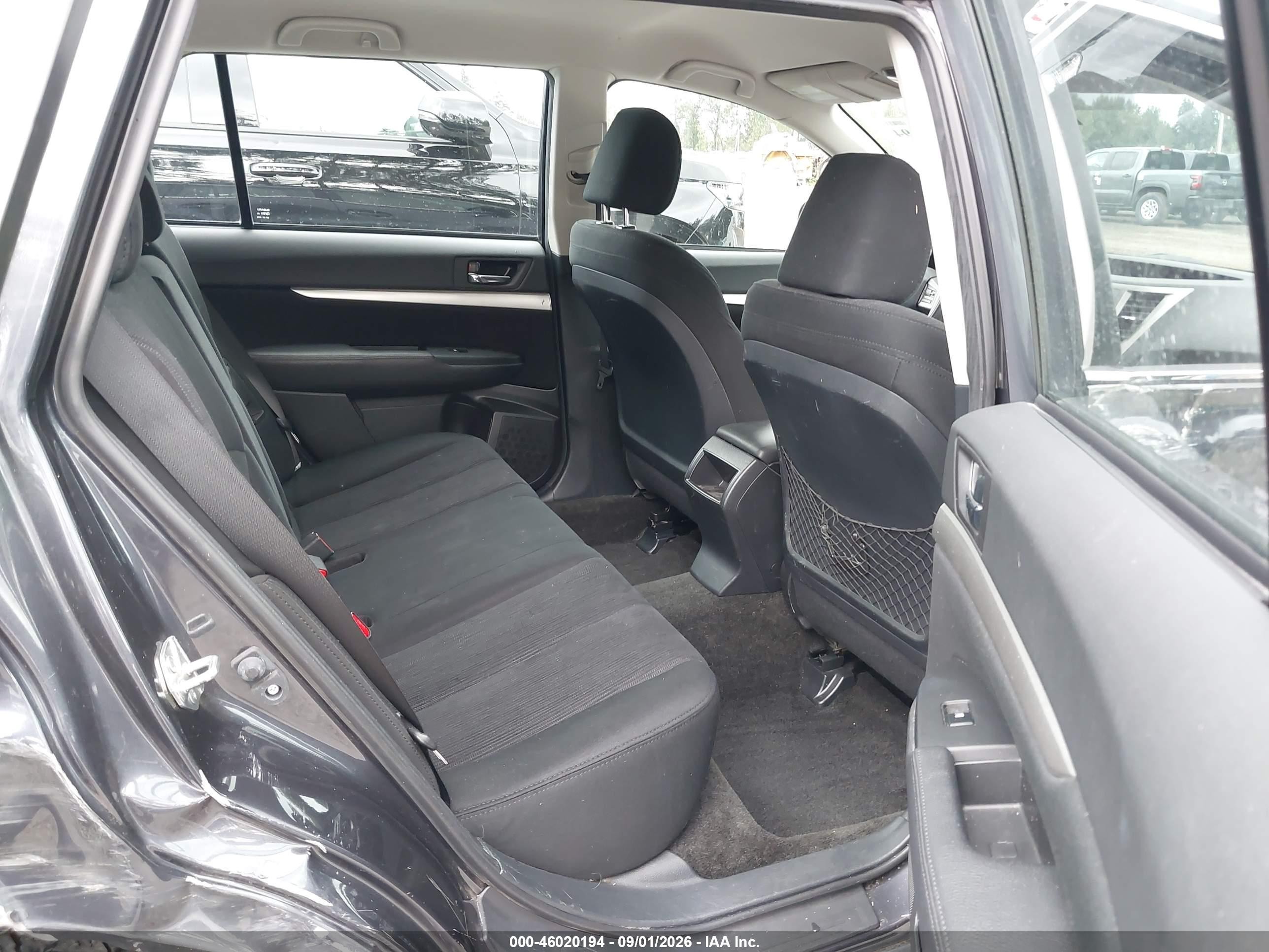 2013 Subaru Outback 2.5i Серый vin: 4S4BRBAC0D3225702