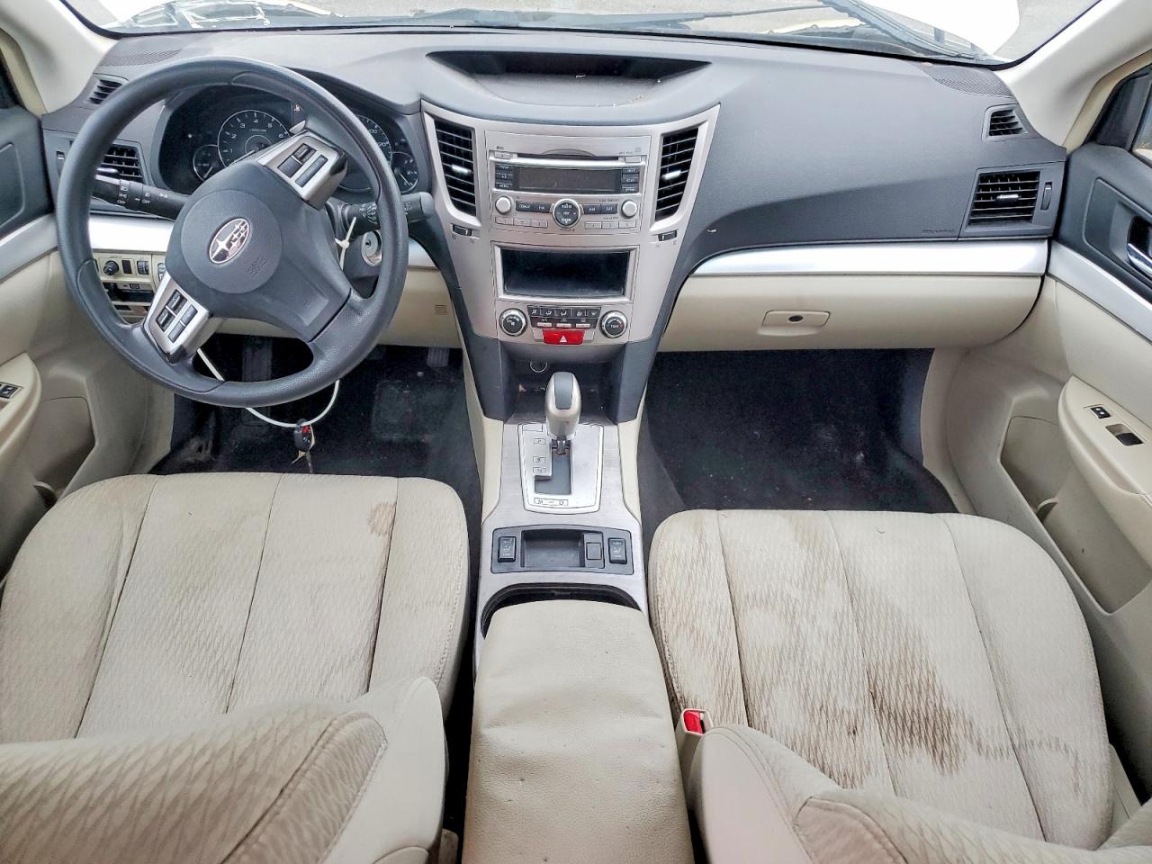 2012 Subaru Outback 2.5i White vin: 4S4BRBAC1C3203528