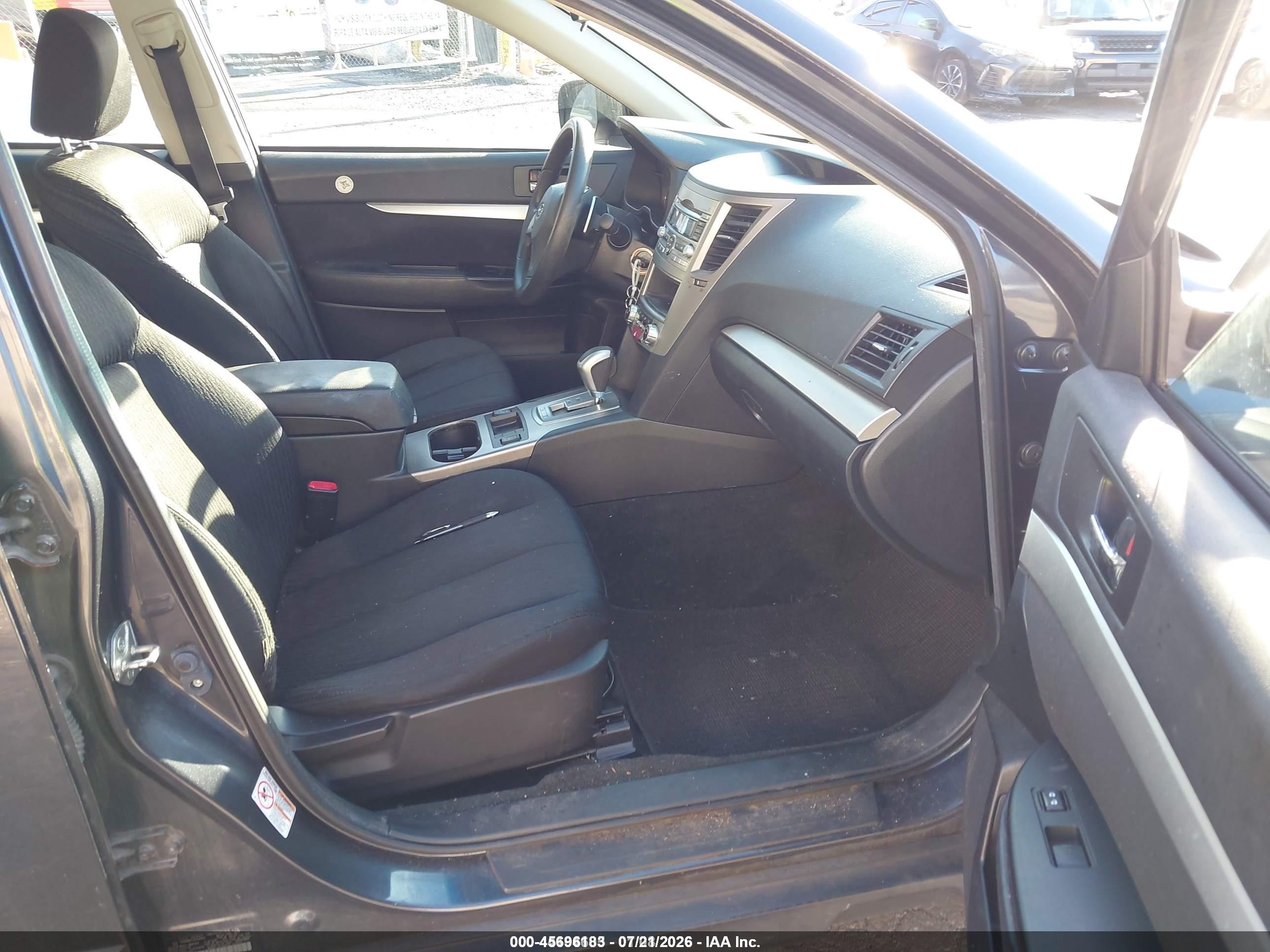 2012 Subaru Outback 2.5i Gray vin: 4S4BRBAC1C3234553