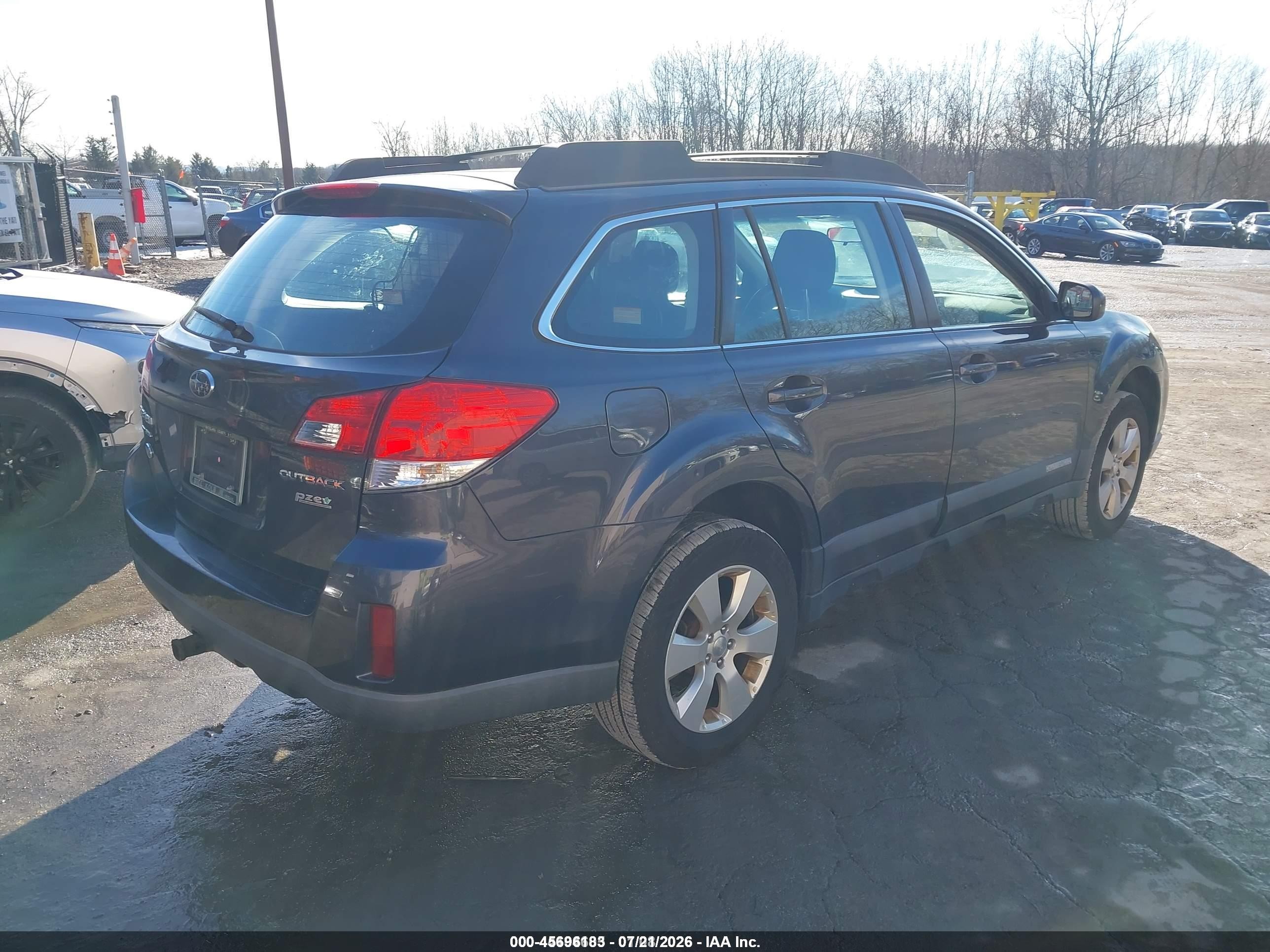 2012 Subaru Outback 2.5i Gray vin: 4S4BRBAC1C3234553