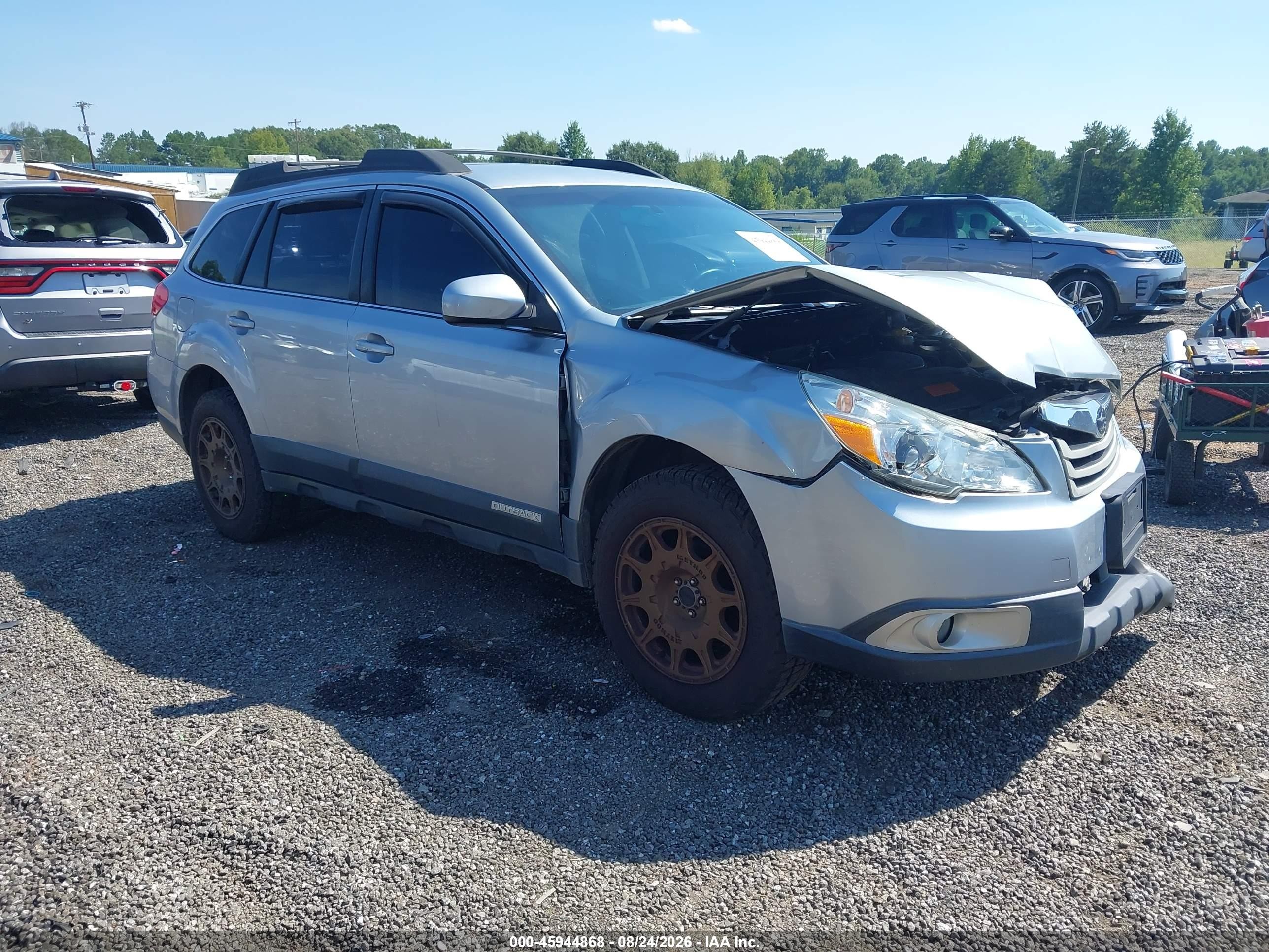 2012 Subaru Outback 2.5i Silver vin: 4S4BRBAC1C3256813