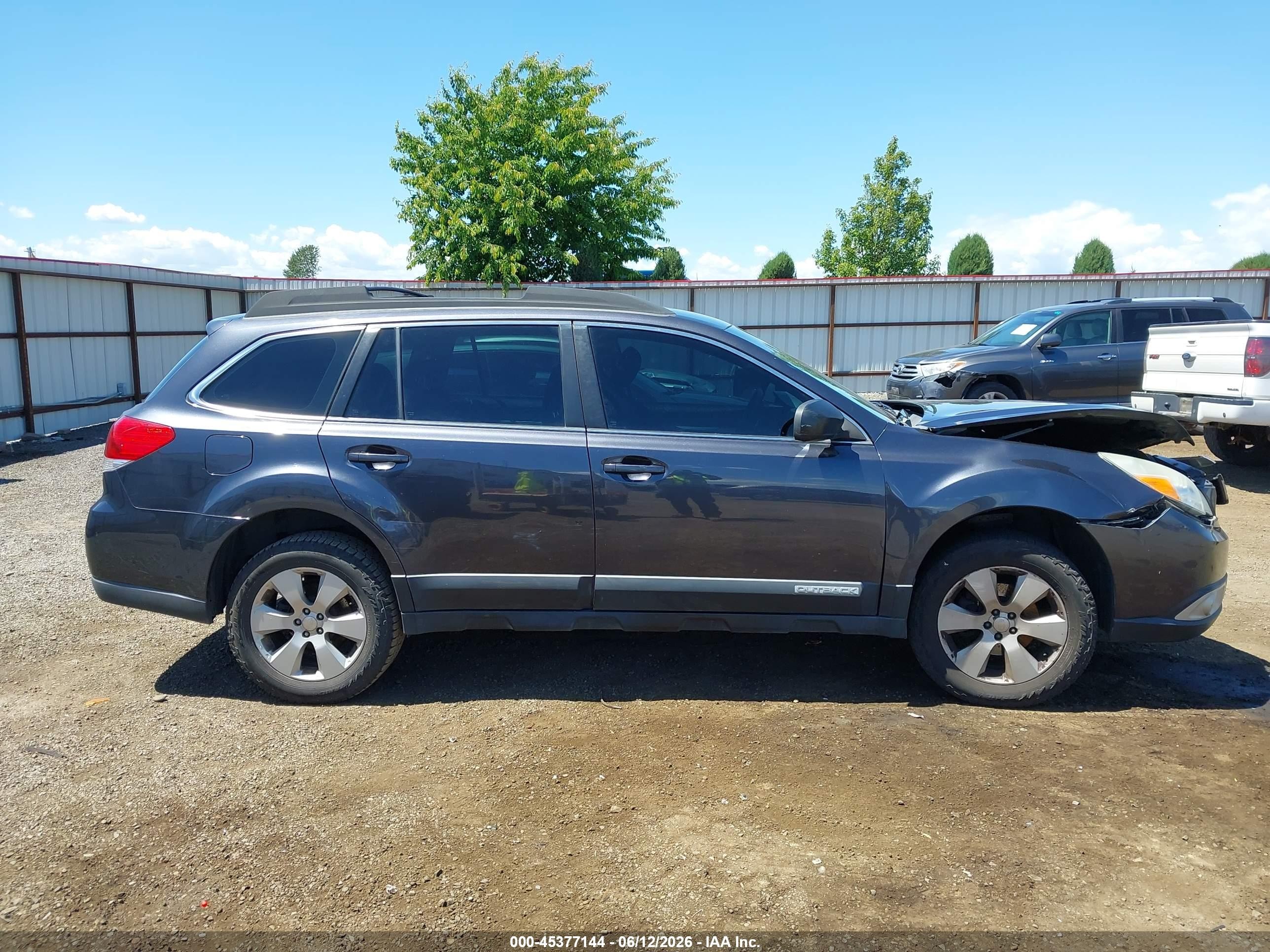 2012 Subaru Outback 2.5i Gray vin: 4S4BRBAC1C3263003