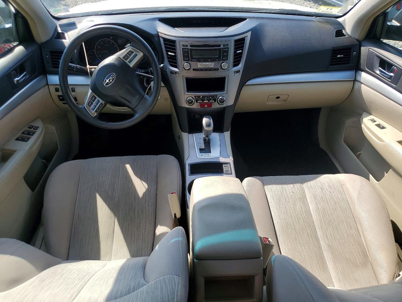 2013 Subaru Outback 2.5i White vin: 4S4BRBAC1D3254920