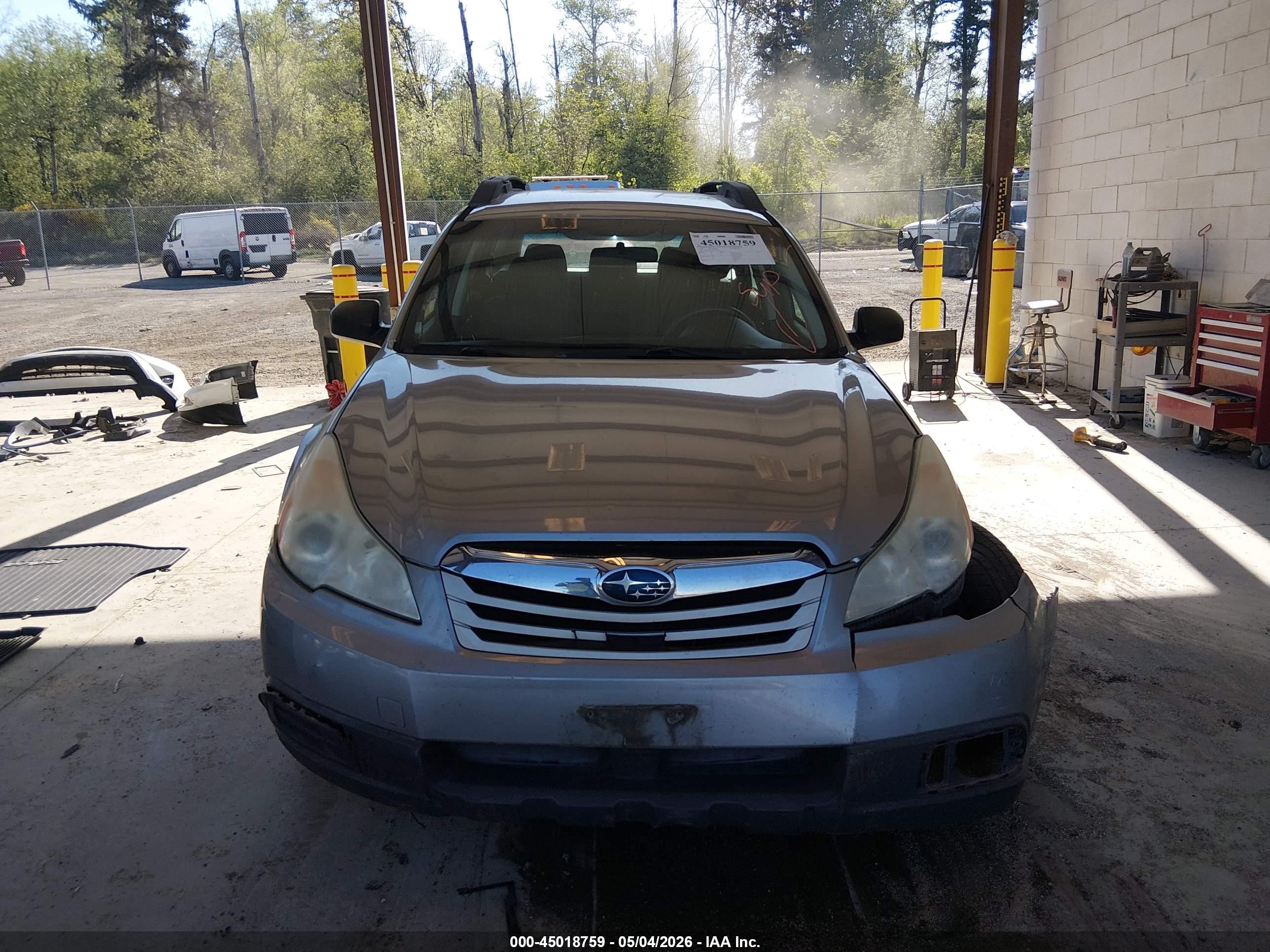 2010 Subaru Outback 2.5i Blue vin: 4S4BRBAC2A3351295