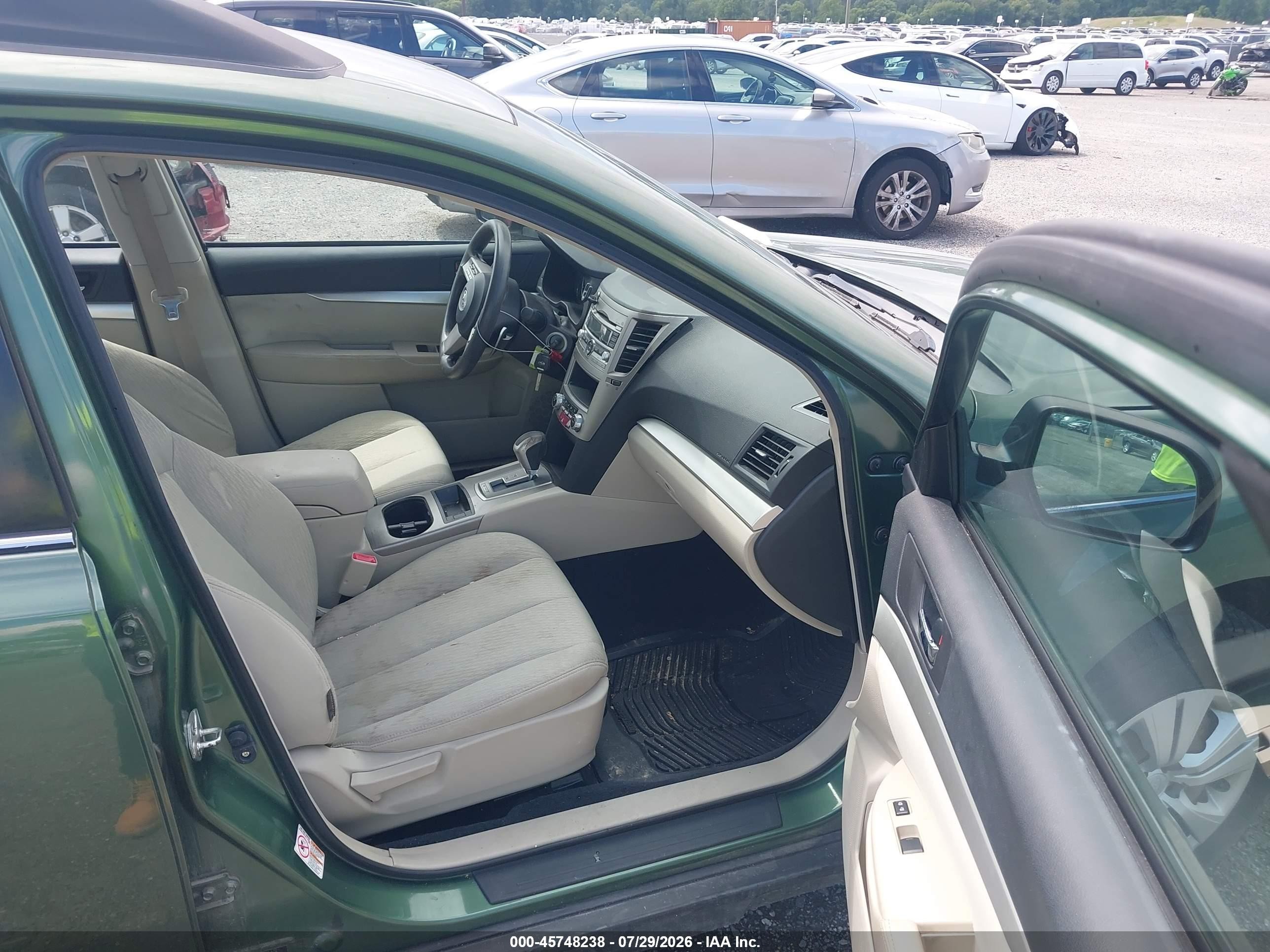 2011 Subaru Outback 2.5i Green vin: 4S4BRBAC2B3328195