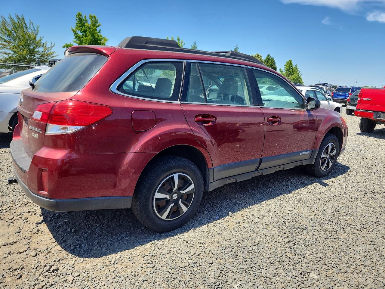 2011 Subaru Outback 2.5i Бордовый vin: 4S4BRBAC2B3398196
