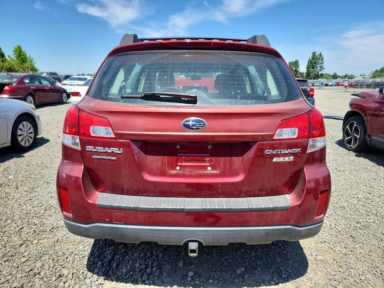 2011 Subaru Outback 2.5i Бордовый vin: 4S4BRBAC2B3398196