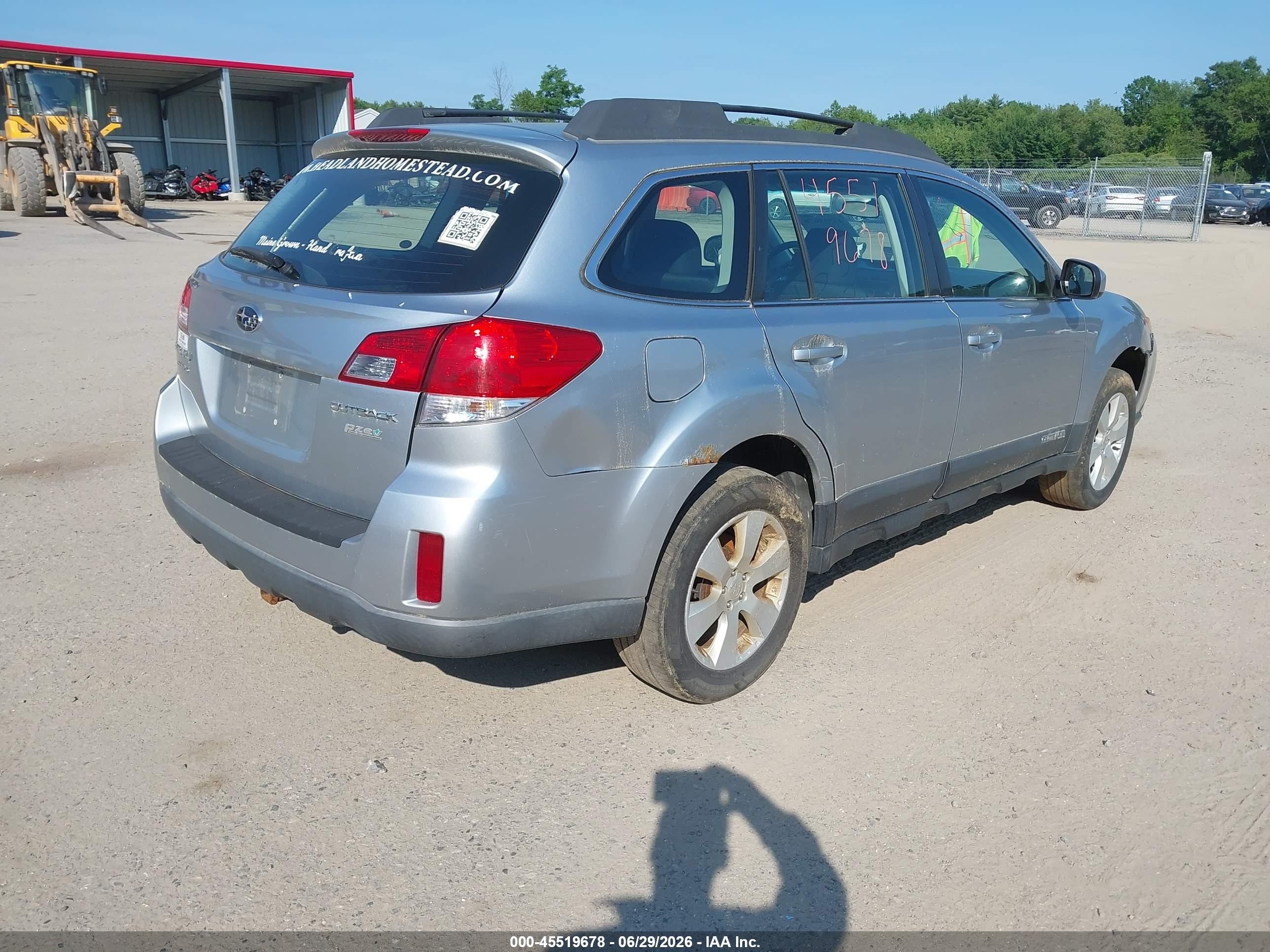 2012 Subaru Outback 2.5i Серебряный vin: 4S4BRBAC2C3218846