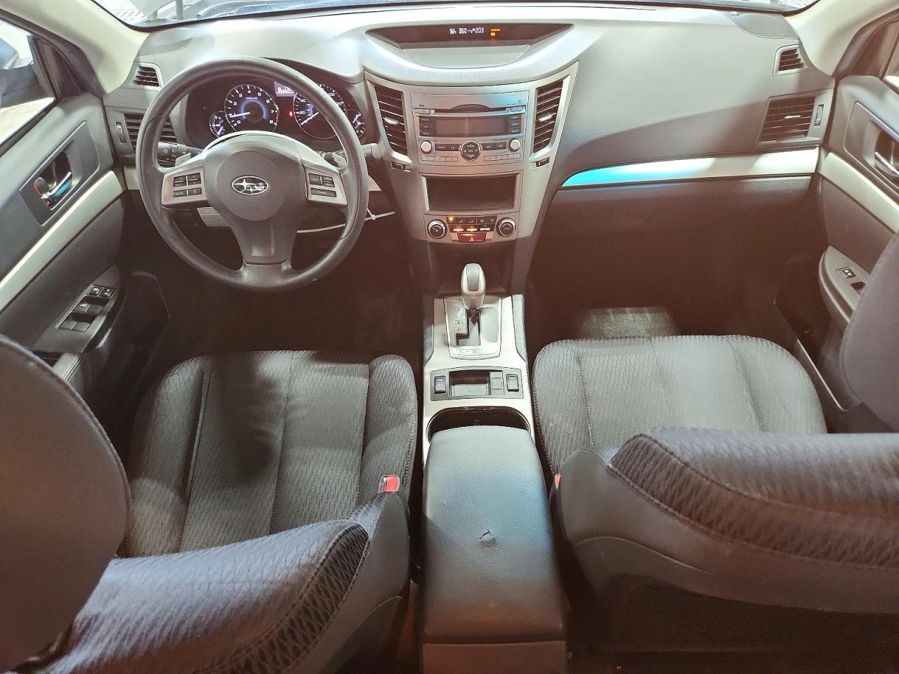 2012 Subaru Outback 2.5i Silver vin: 4S4BRBAC3C3205085