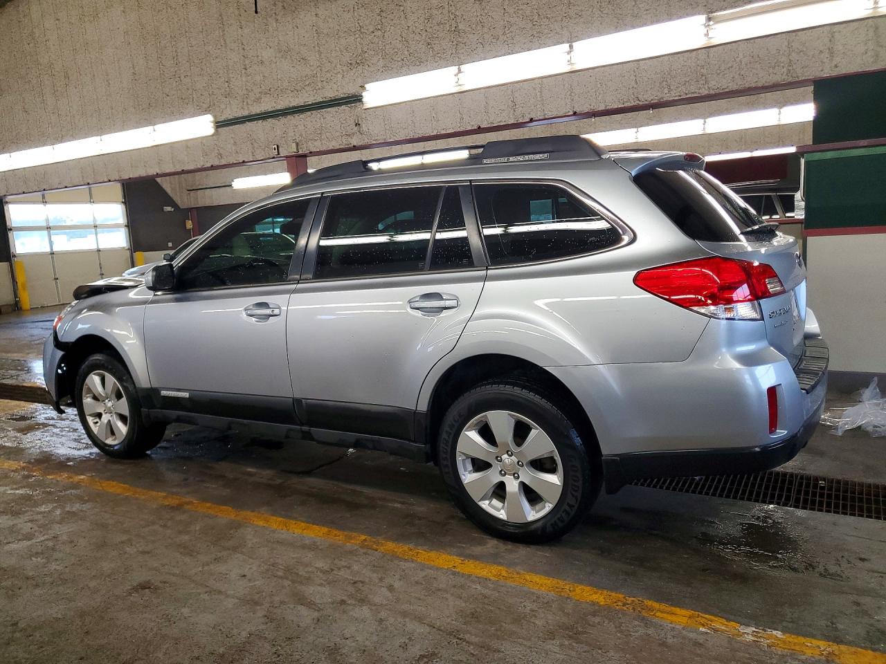 2012 Subaru Outback 2.5i Silver vin: 4S4BRBAC3C3214370