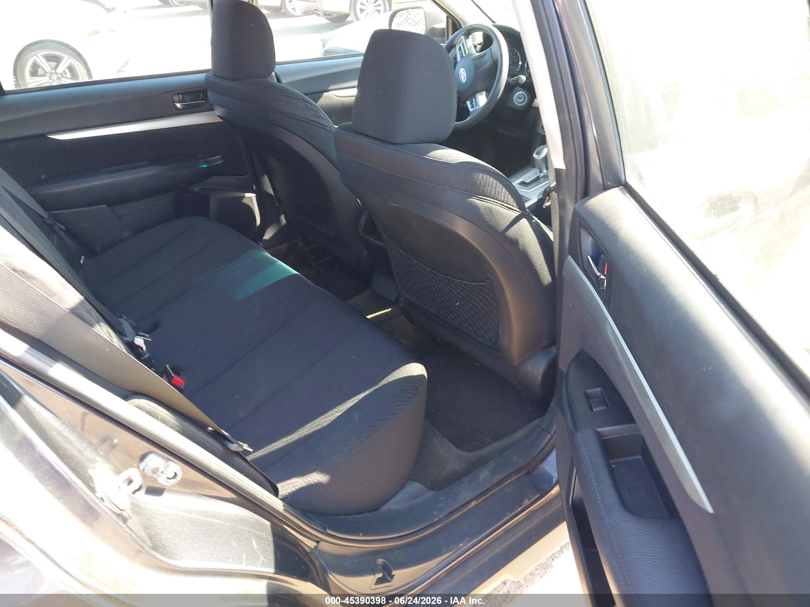 2012 Subaru Outback 2.5i Черный vin: 4S4BRBAC3C3250186