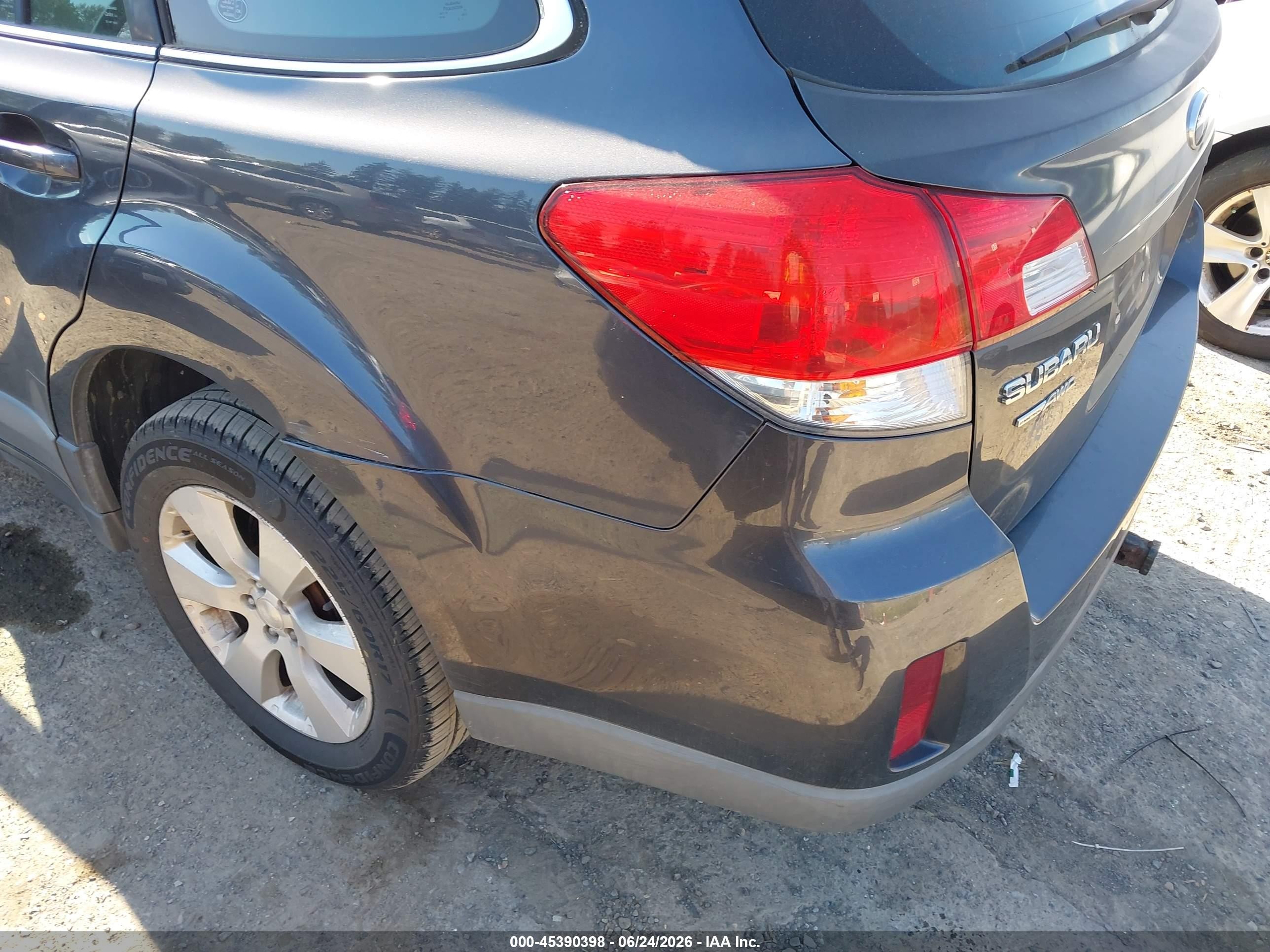 2012 Subaru Outback 2.5i Черный vin: 4S4BRBAC3C3250186
