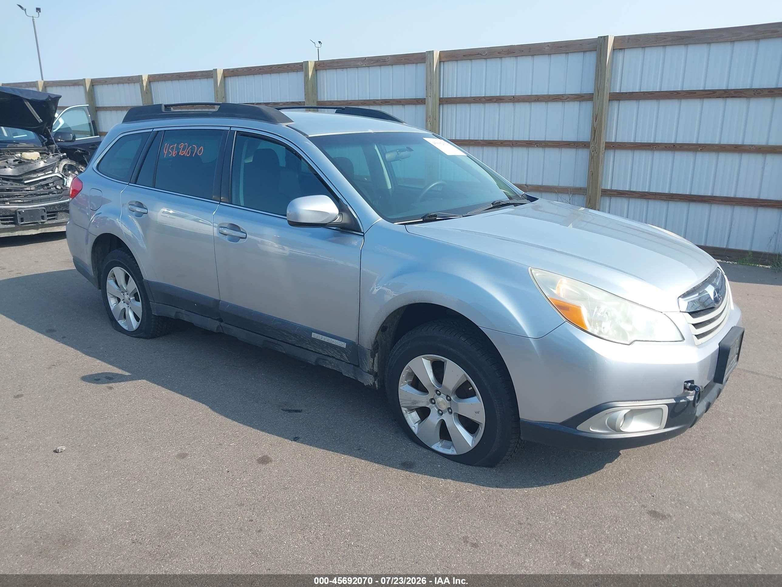 2012 Subaru Outback 2.5i Silver vin: 4S4BRBAC3C3286248