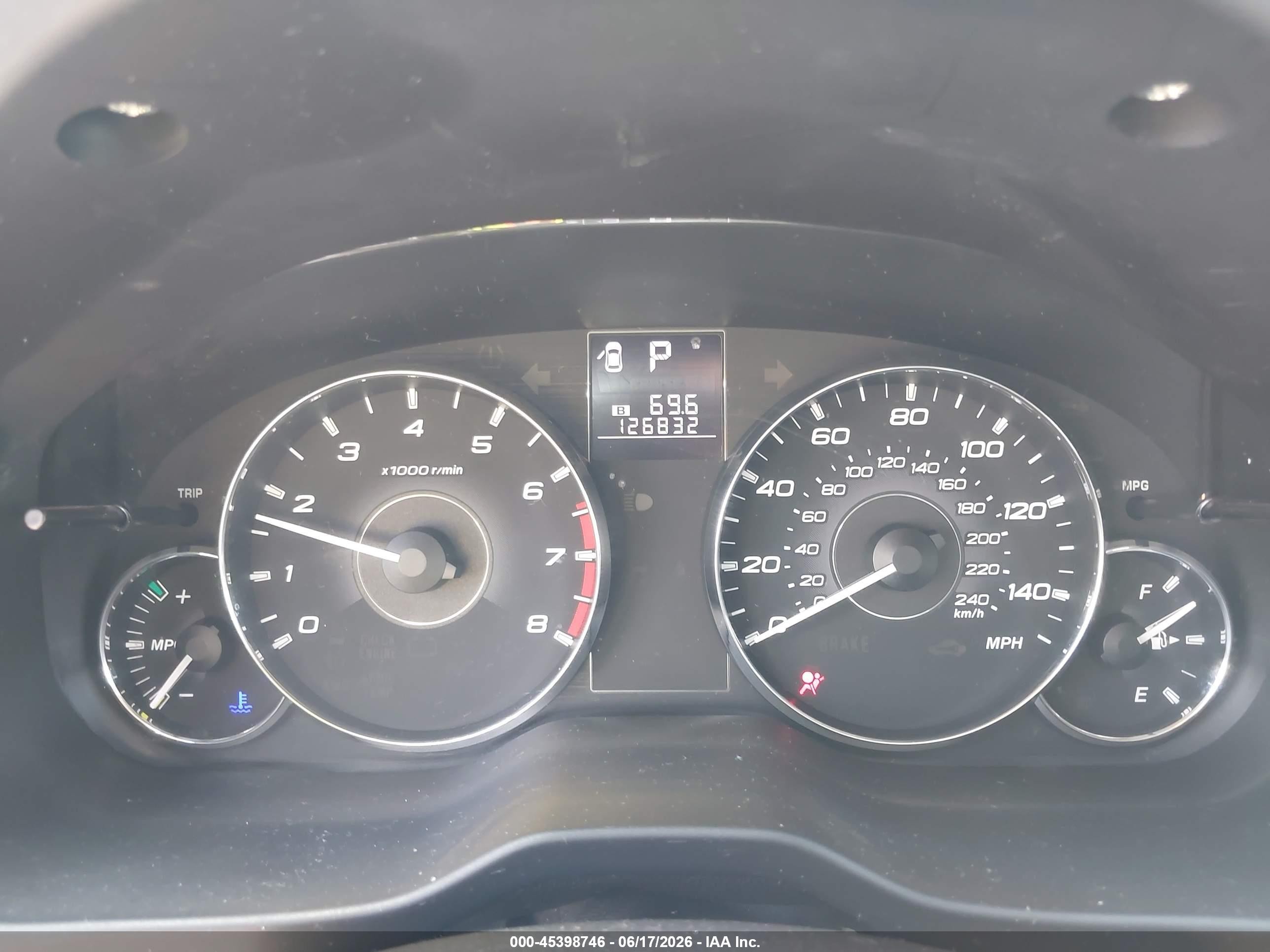 2012 Subaru Outback 2.5i Silver vin: 4S4BRBAC3C3301220