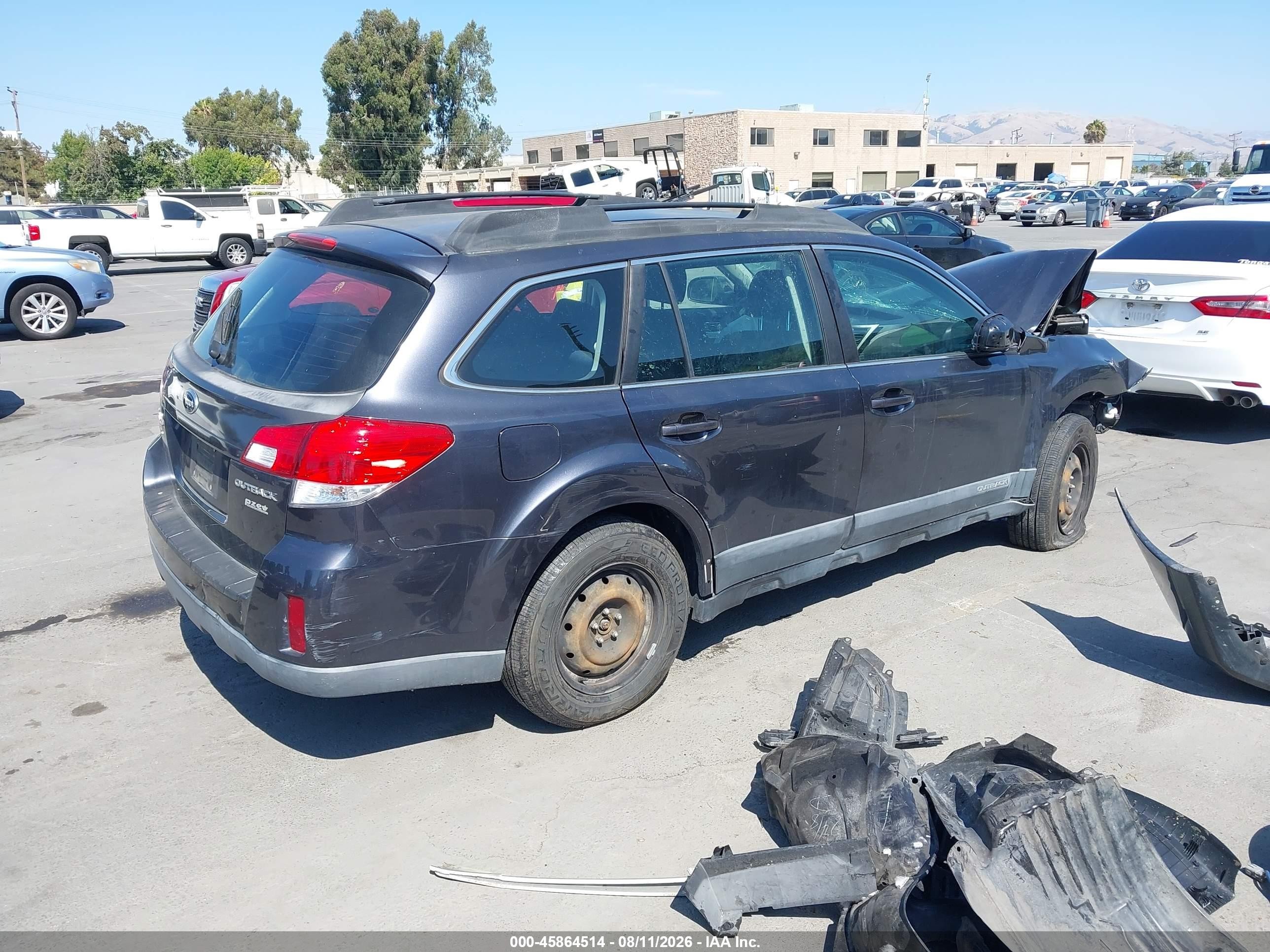 2013 Subaru Outback 2.5i Gray vin: 4S4BRBAC3D3310033