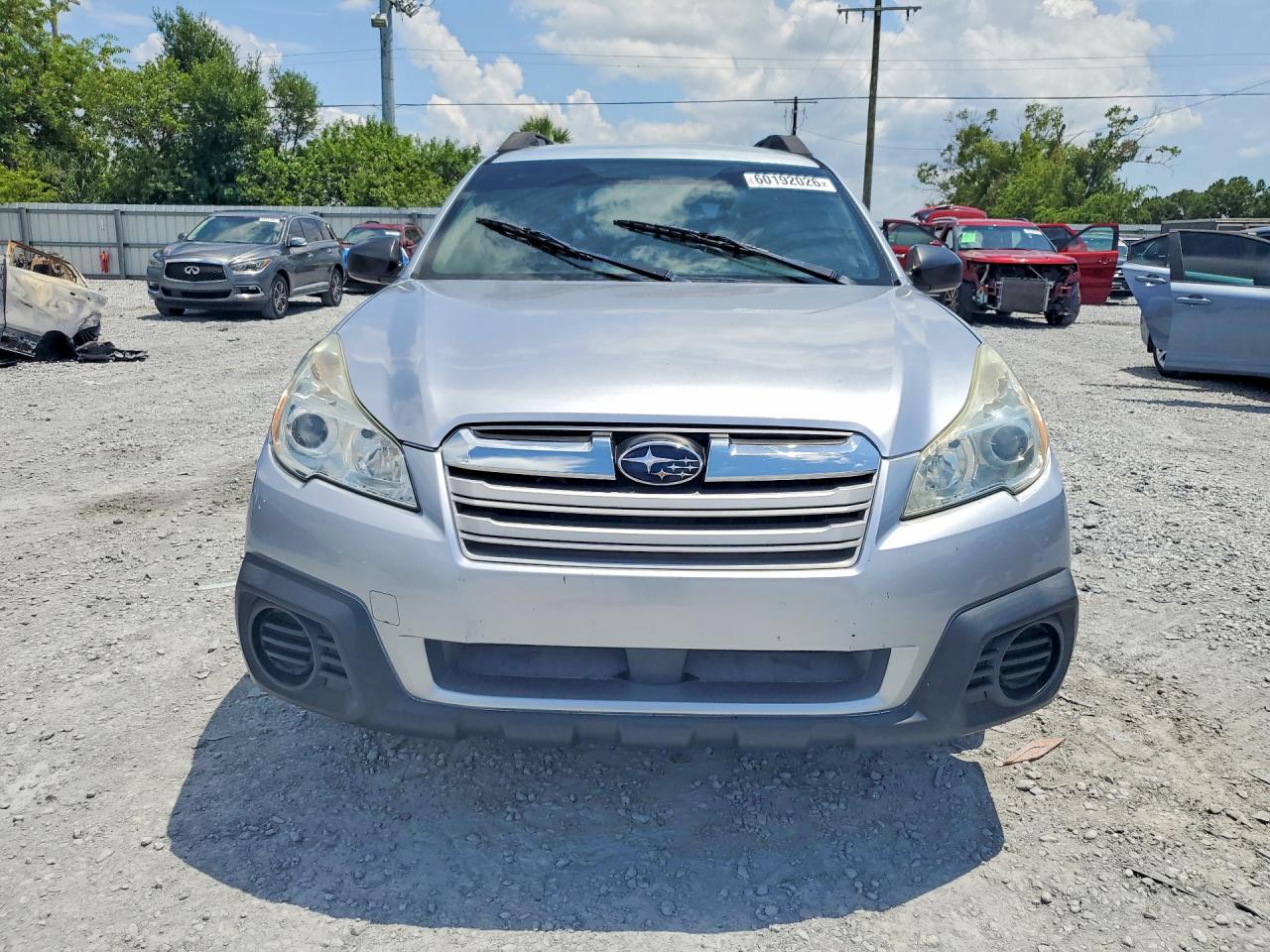 2013 Subaru Outback 2.5i Silver vin: 4S4BRBAC4D3254684